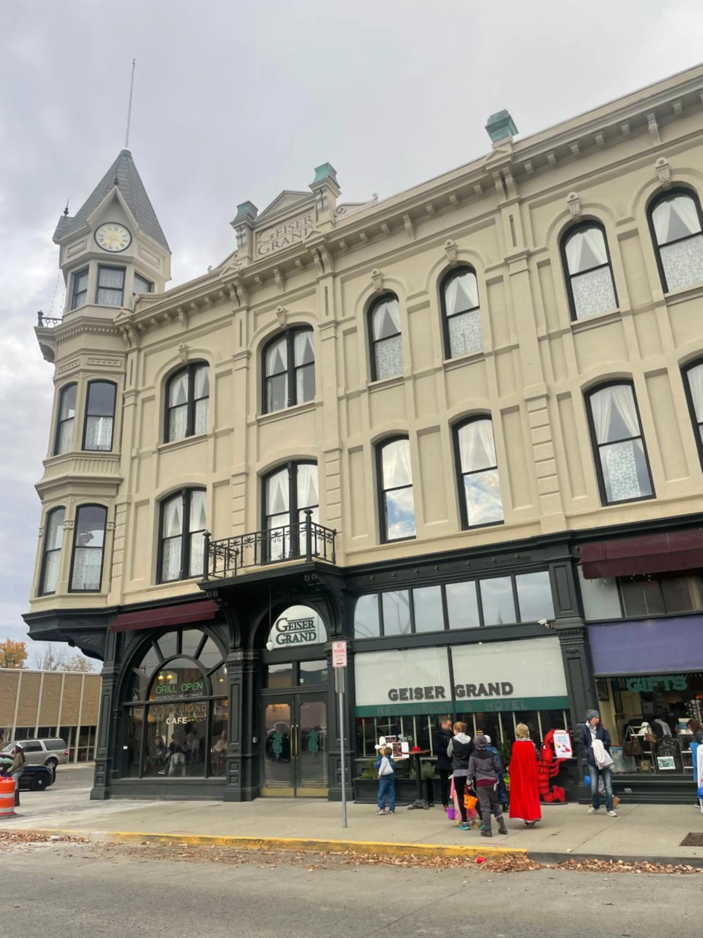 Property building in Geiser Grand Hotel