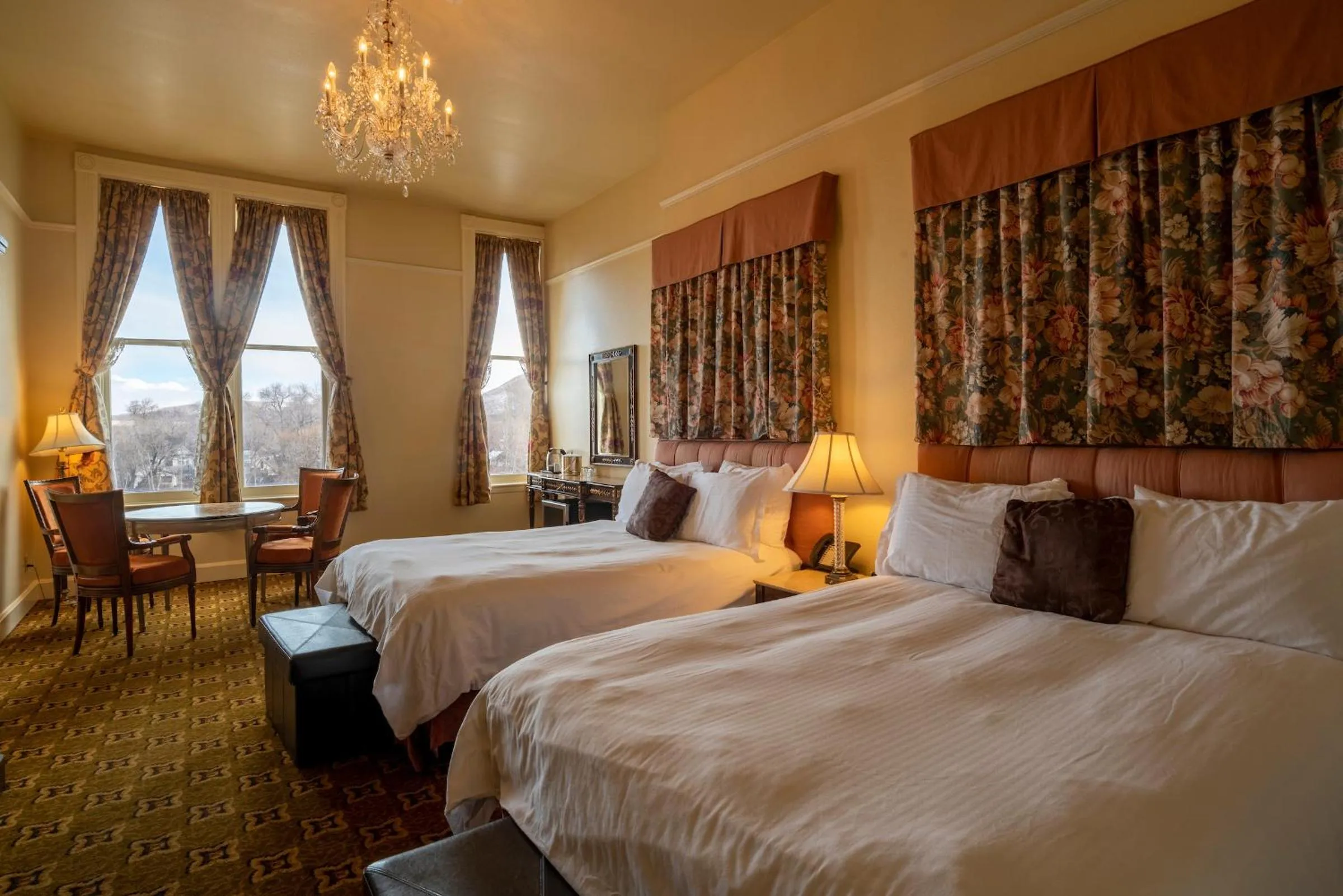 Bed in Geiser Grand Hotel