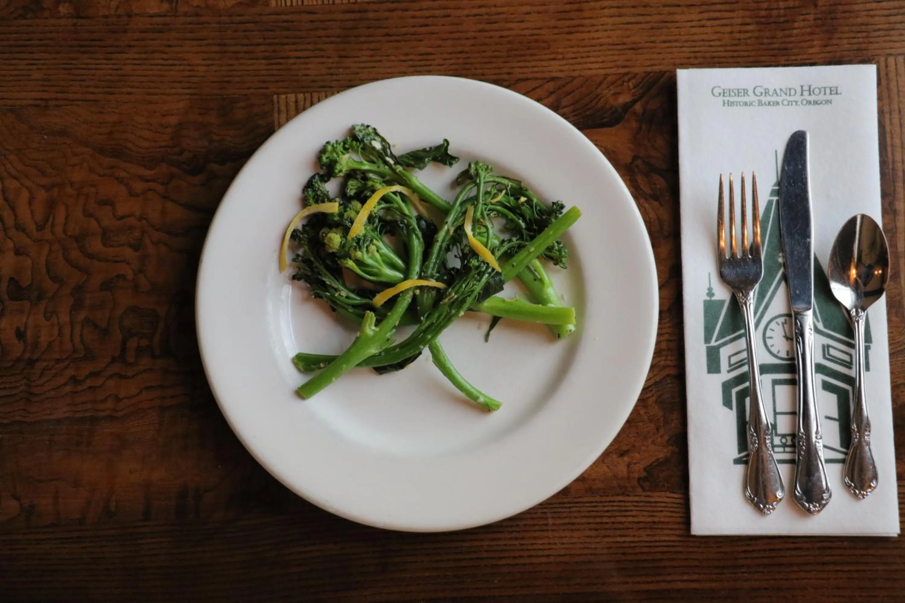 Restaurant/places to eat in Geiser Grand Hotel