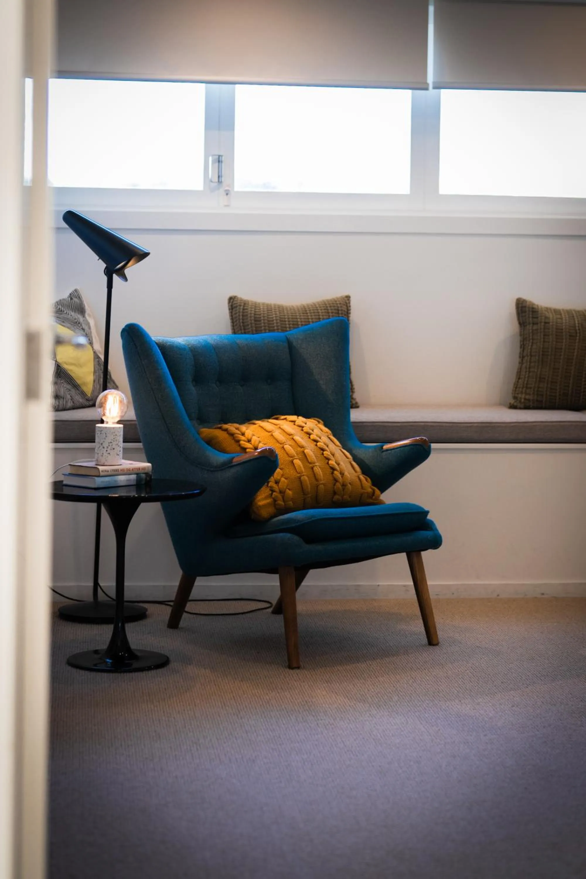 Seating area in Cremorne Point Manor