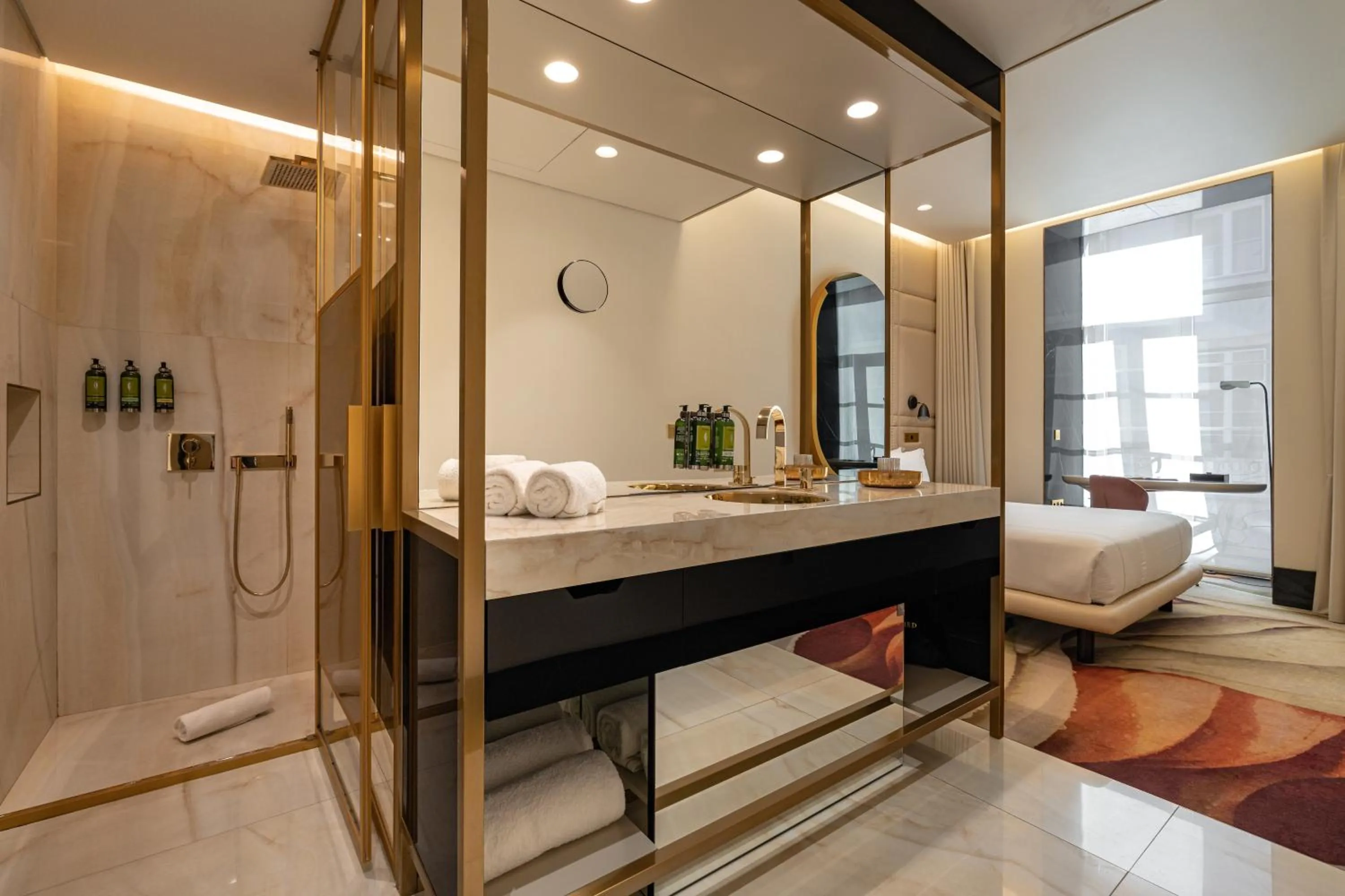 Shower in Madalena by The Beautique Hotels