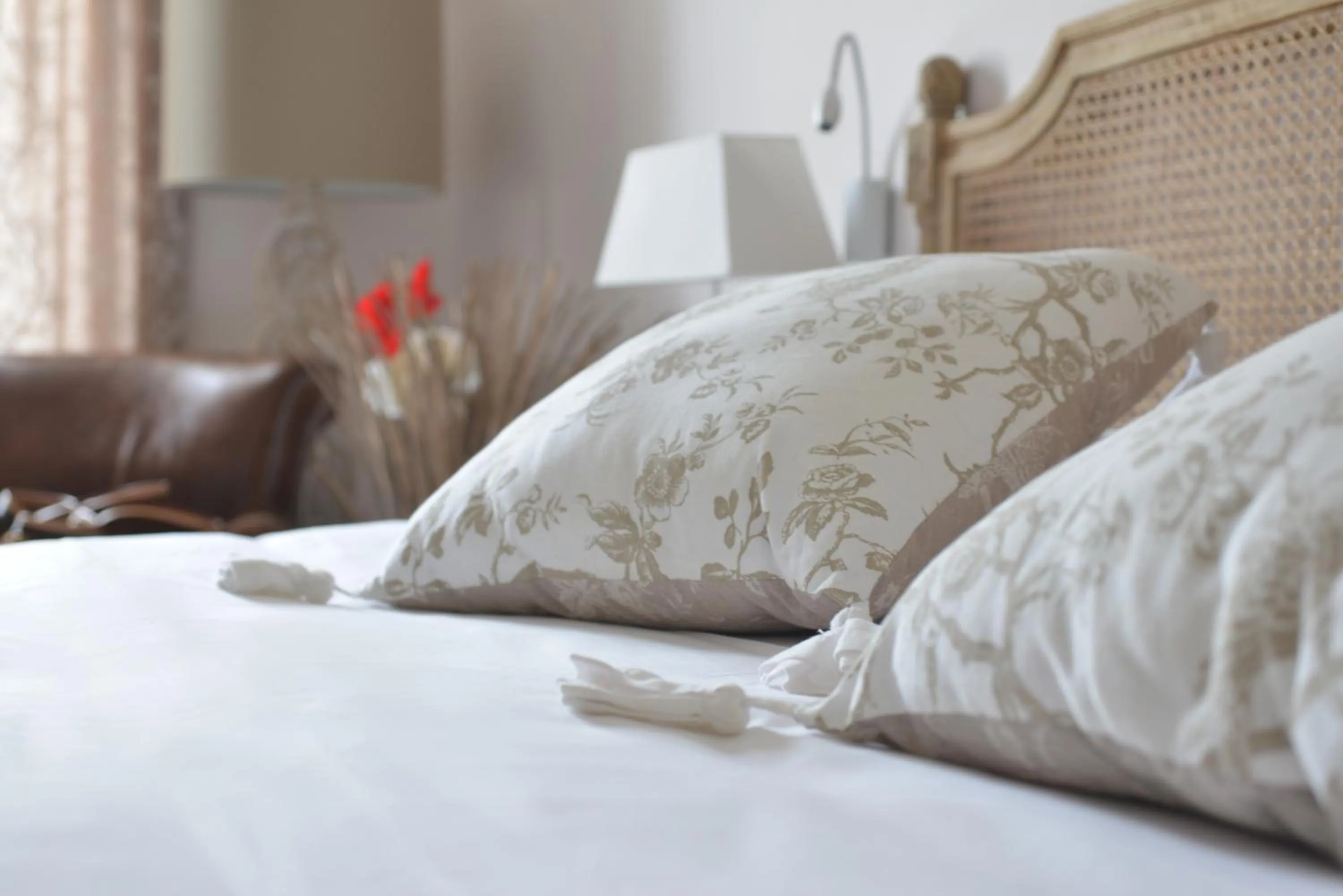 Bedroom, Bed in Grand Hôtel des Bains SPA