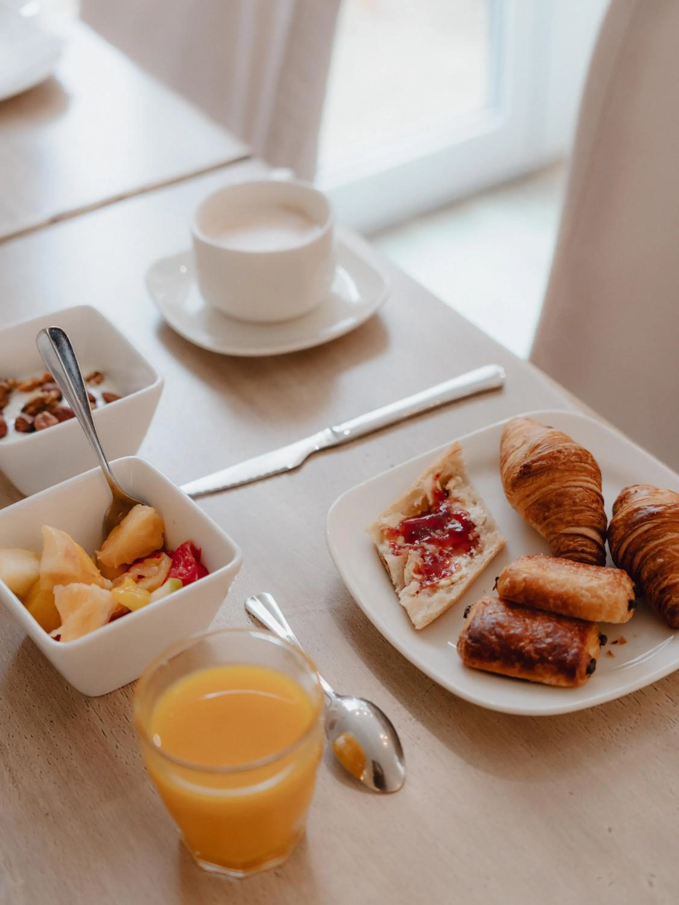 Breakfast in Grand Hôtel des Bains SPA