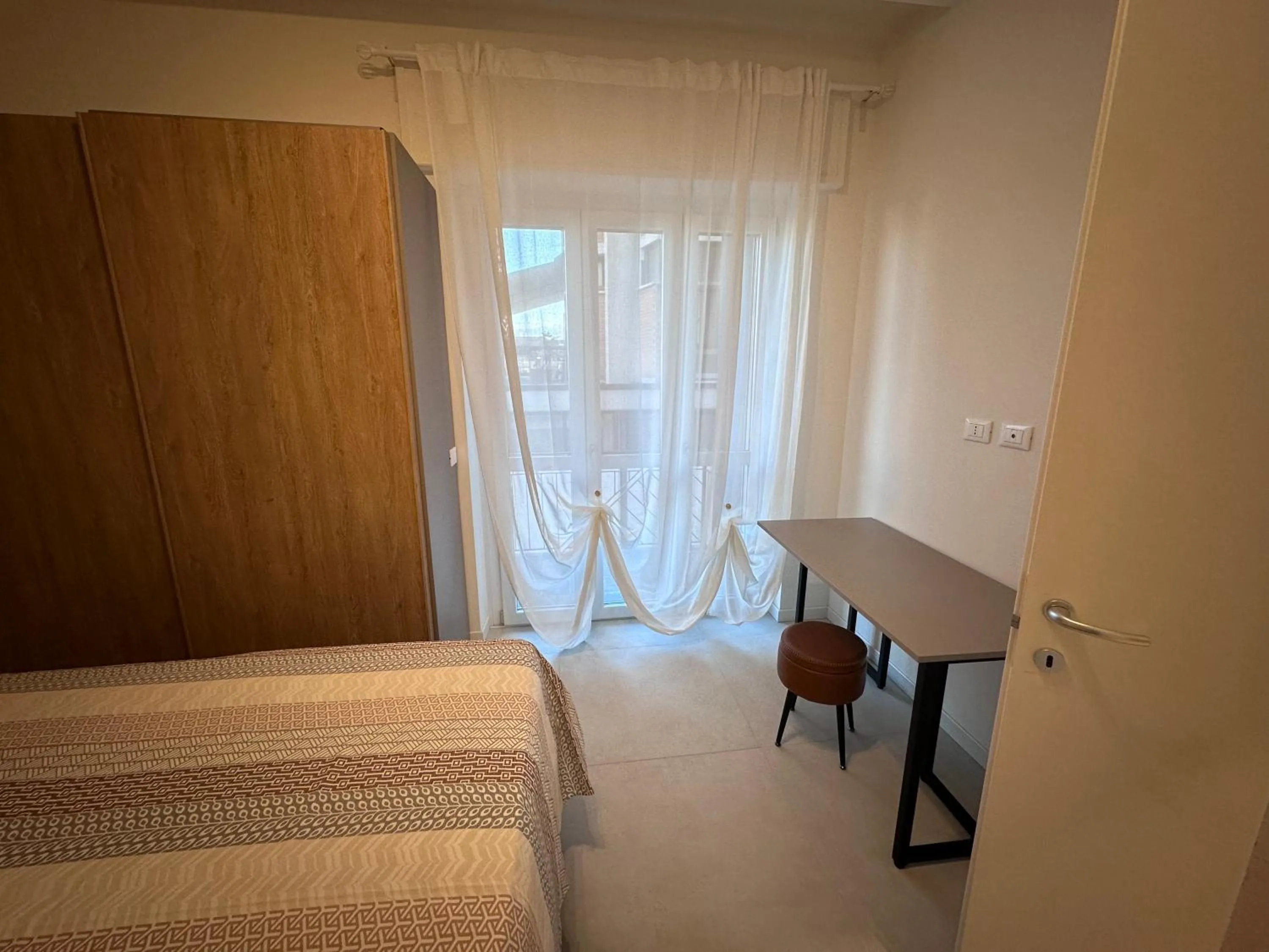 Bedroom, Bed in La Villa Desenzano