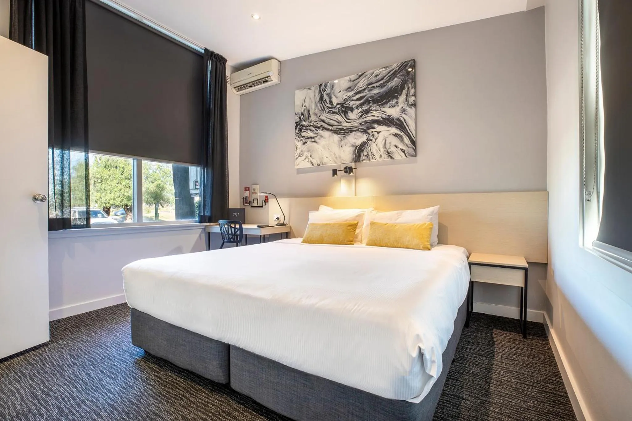 Bed in Nightcap at Colyton Hotel