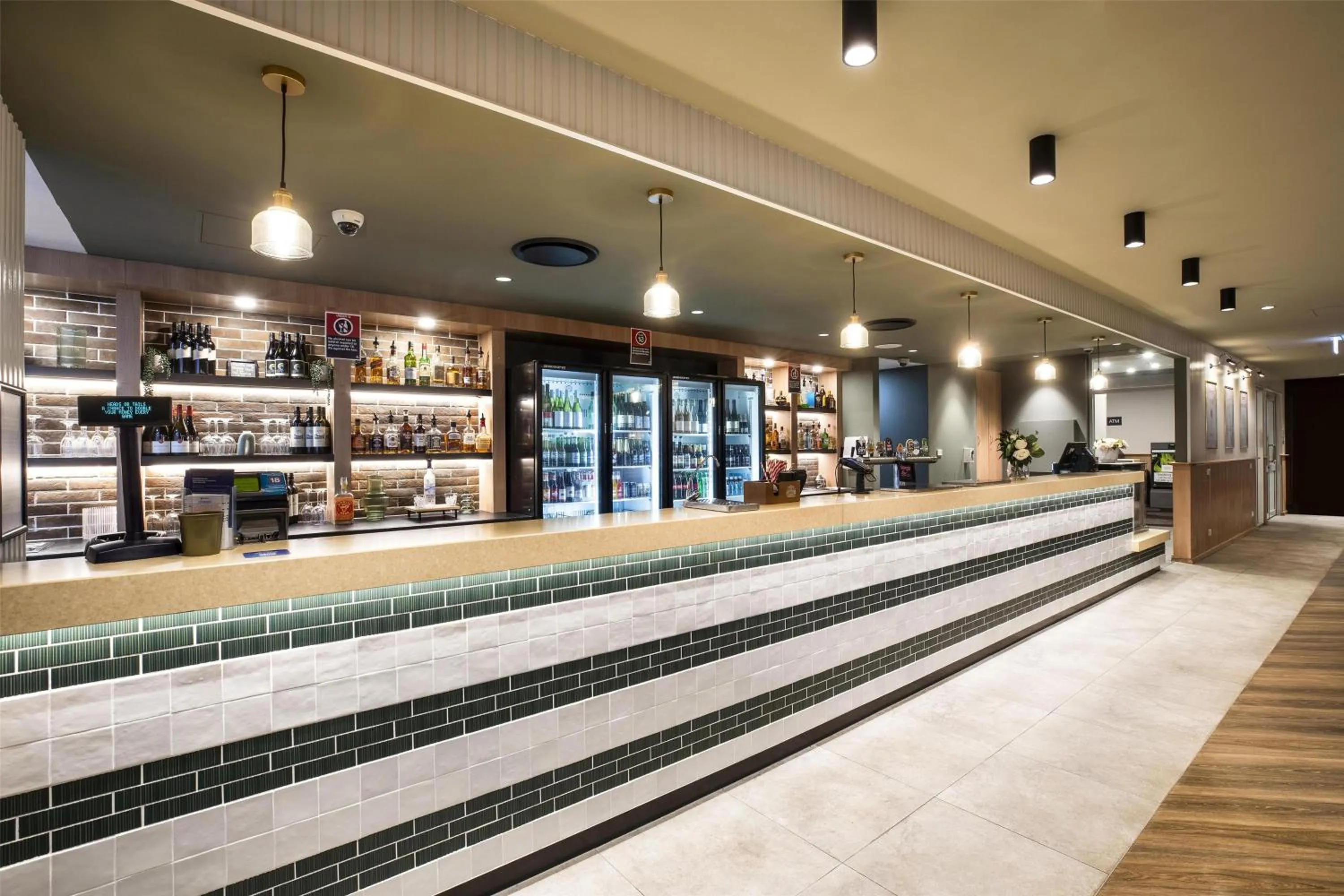 Lounge or bar in Nightcap at Colyton Hotel