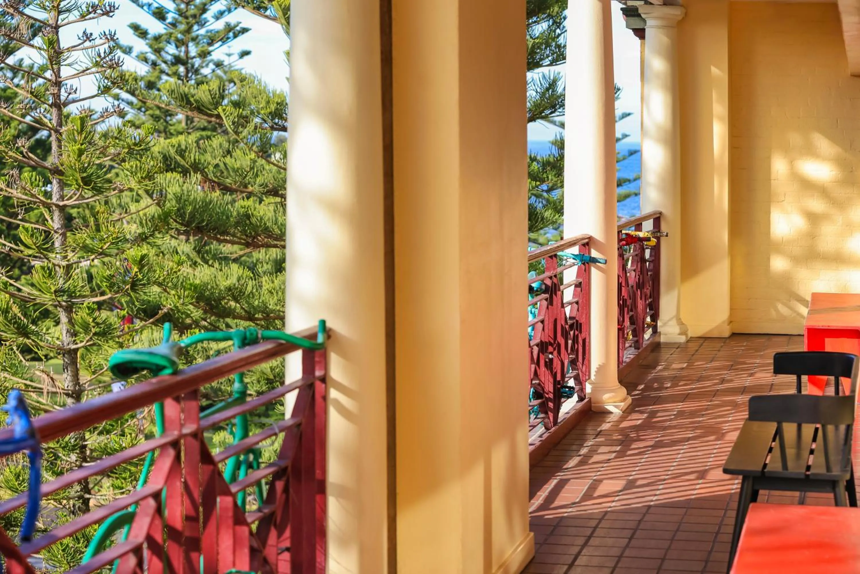 Property building in Mad Monkey Hostel Coogee Beach