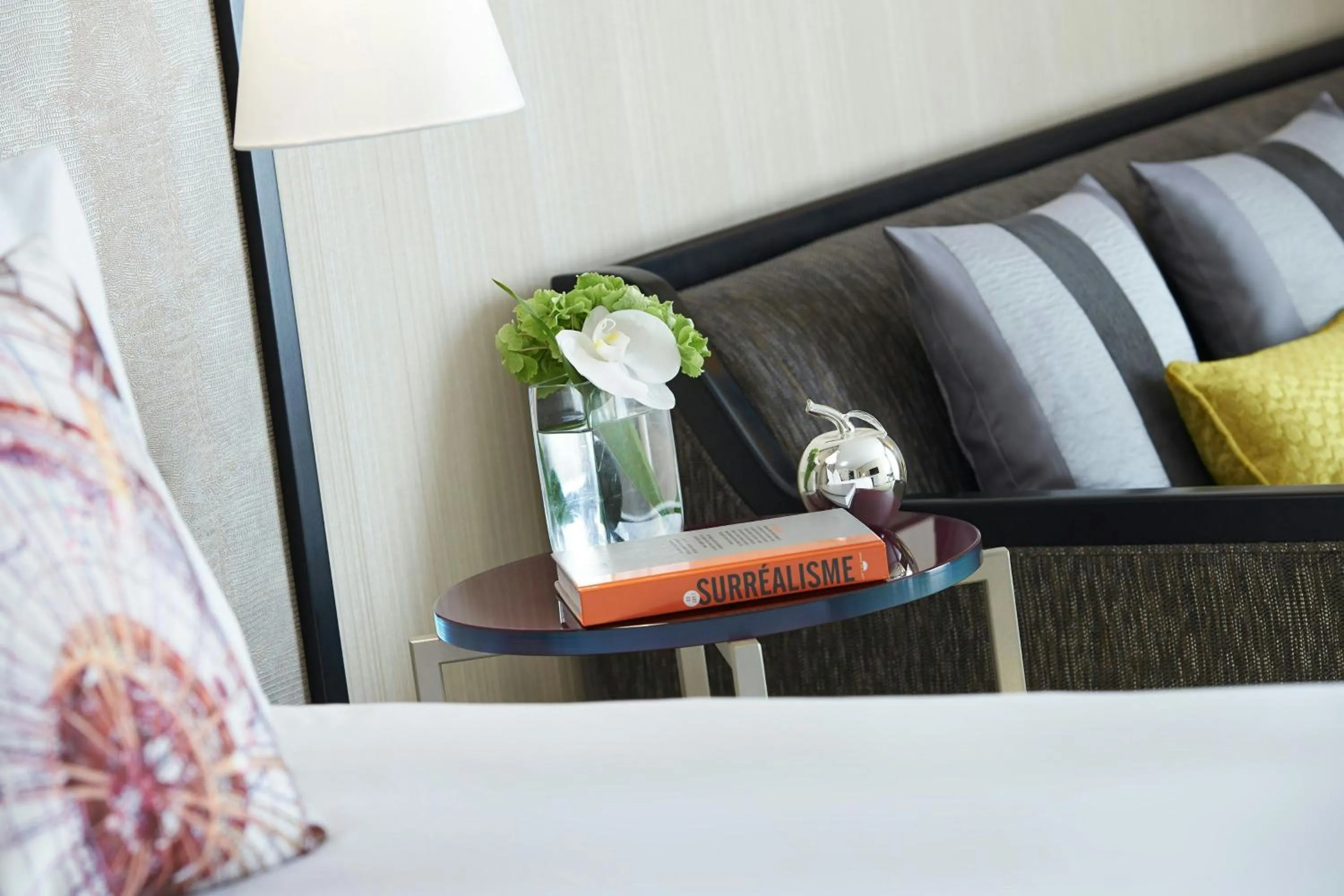 Photo of the whole room, Bed in Renaissance Paris La Defense Hotel