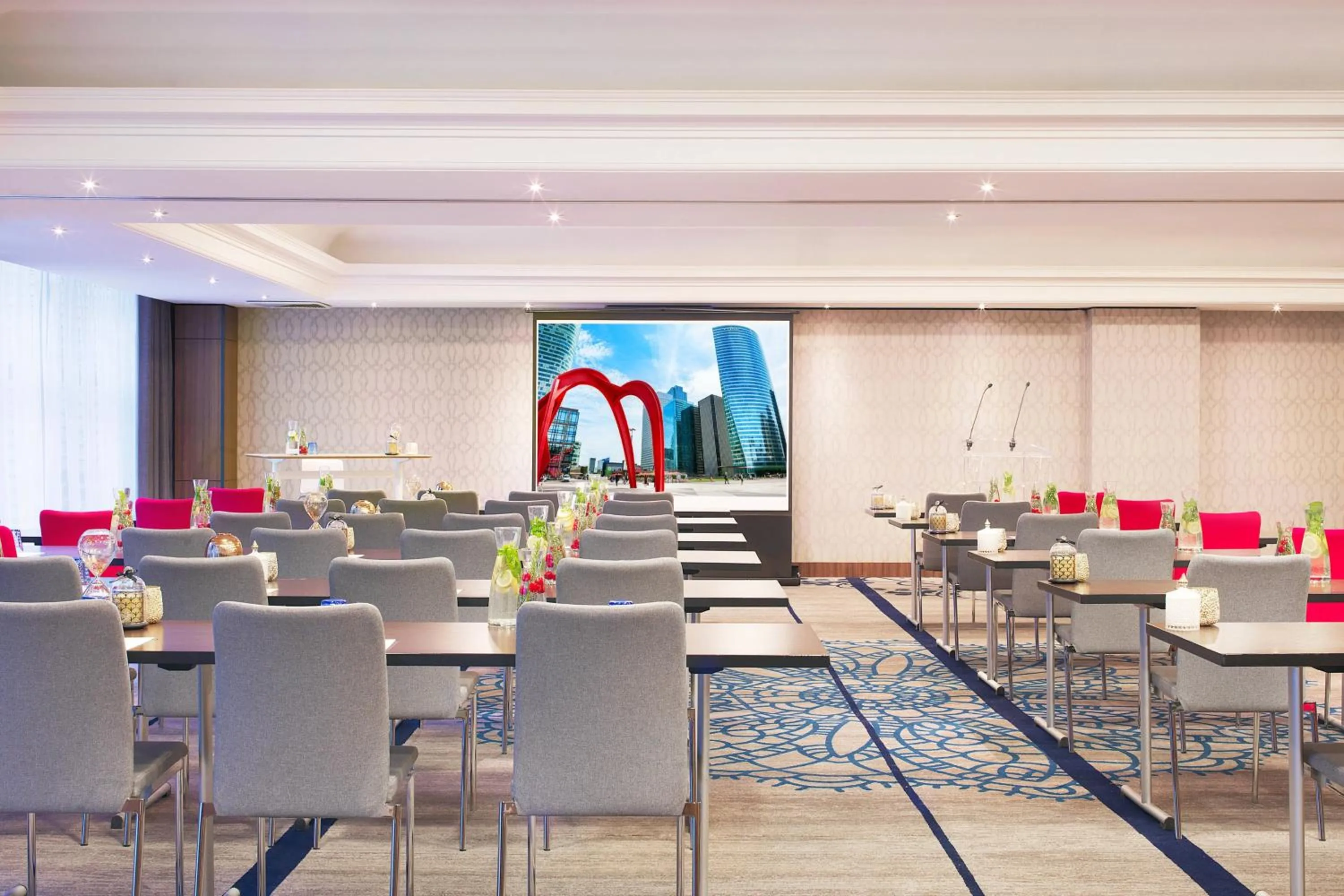 Meeting/conference room in Renaissance Paris La Defense Hotel