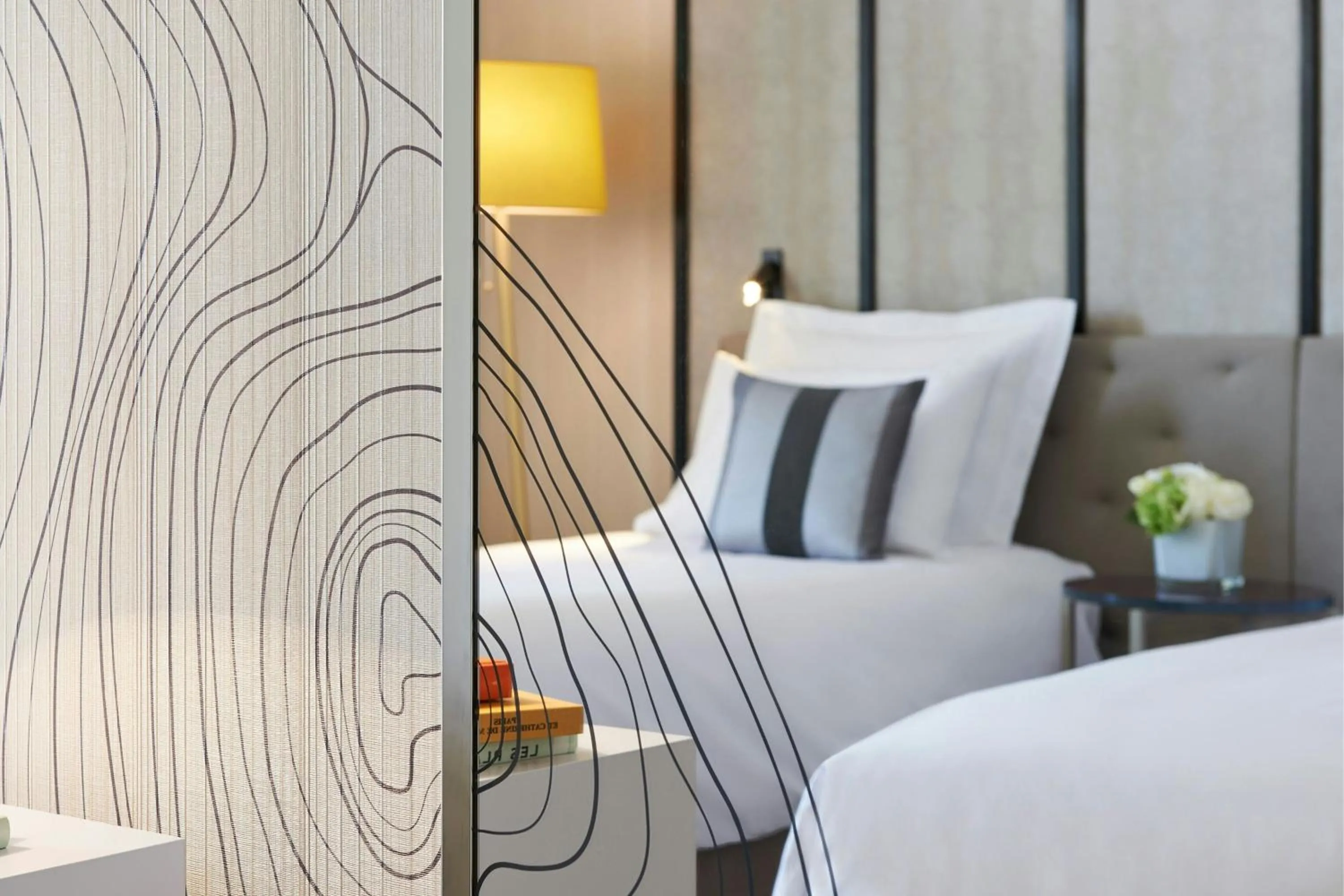 Photo of the whole room, Bed in Renaissance Paris La Defense Hotel