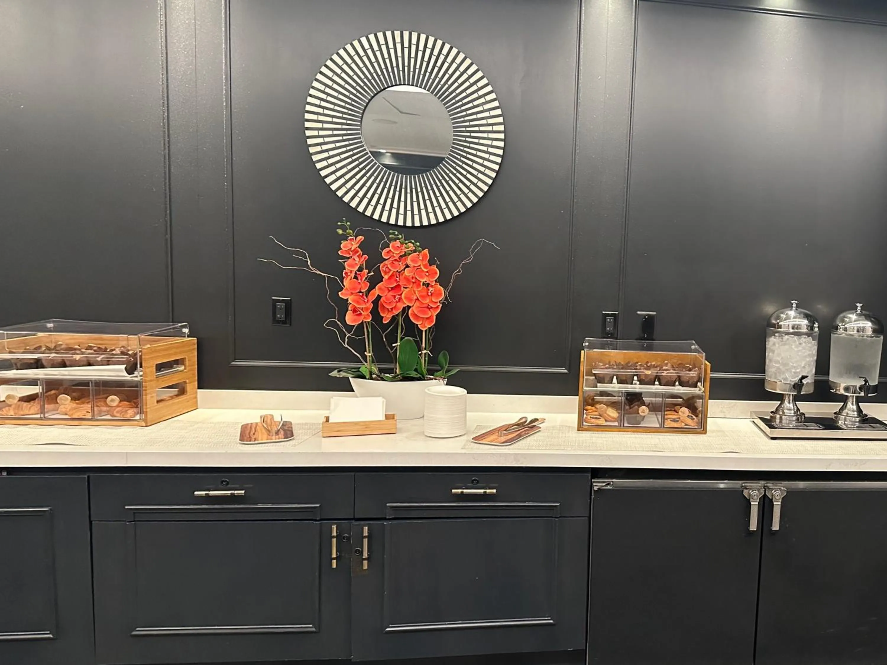 Breakfast in Hotel 57