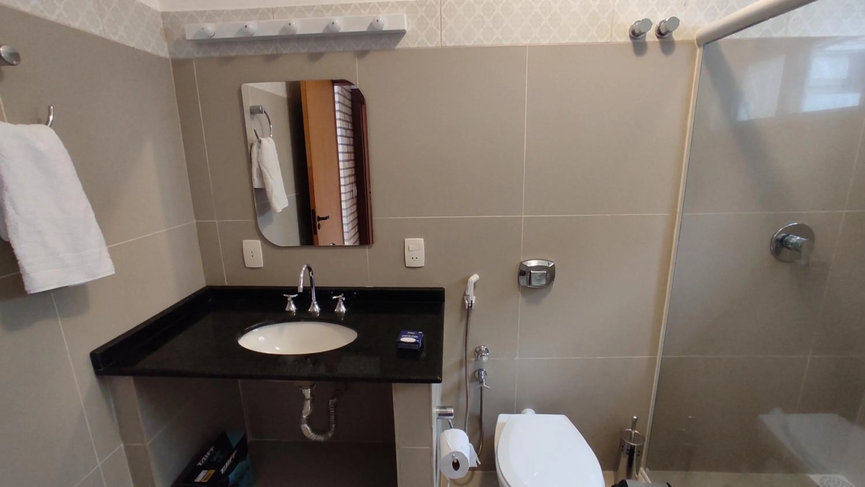 Bathroom in Patz Houz Hostel