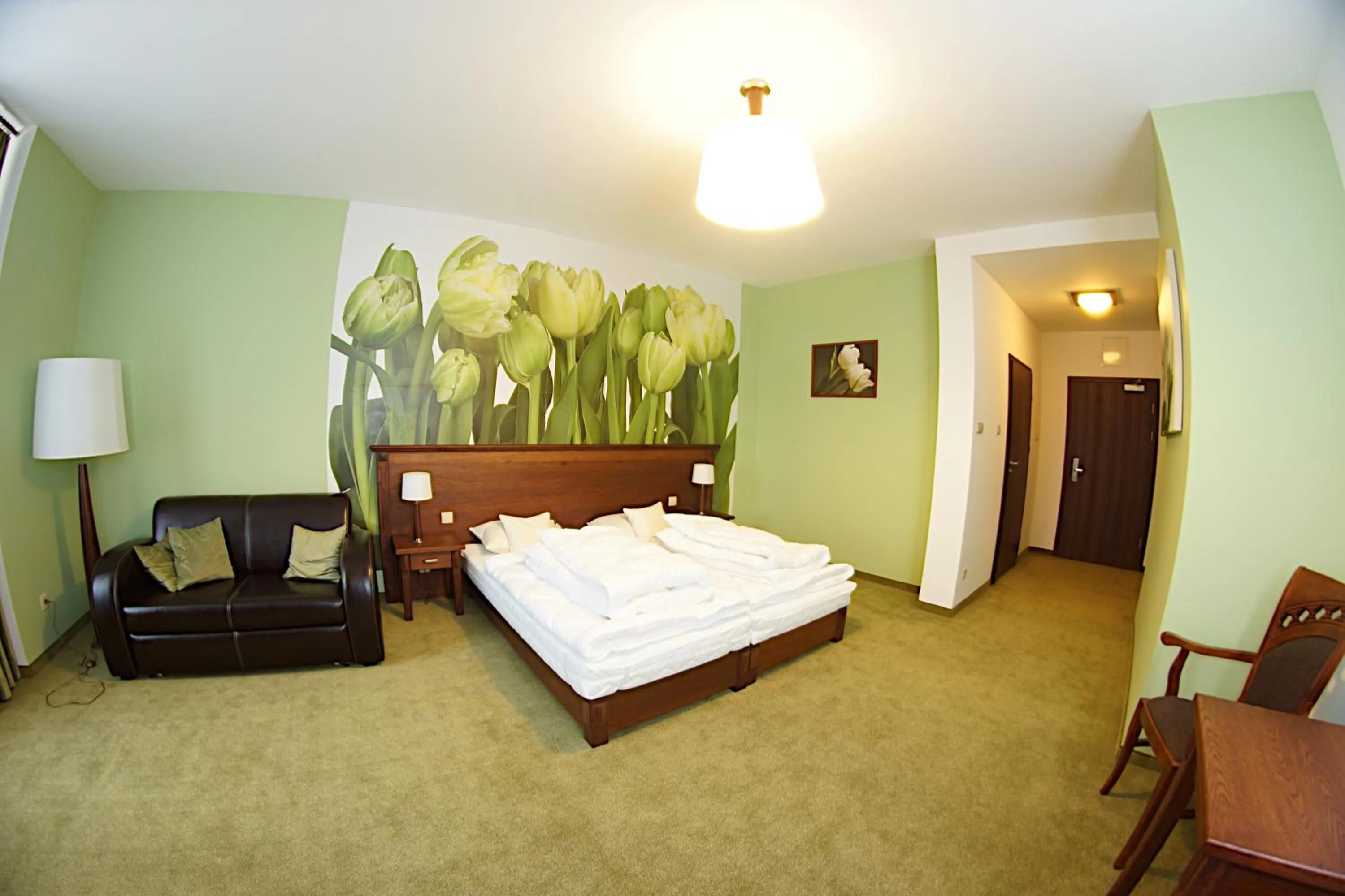 Photo of the whole room in Hotel Neo Międzyrzecz