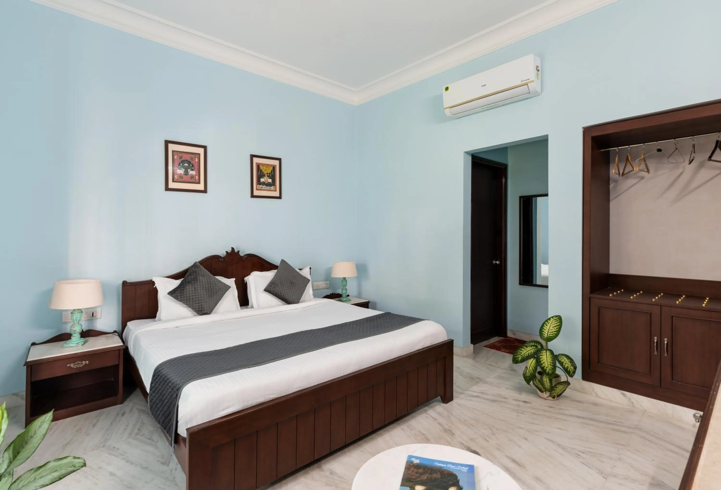 Bed in Chandra Vilas Heritage stay