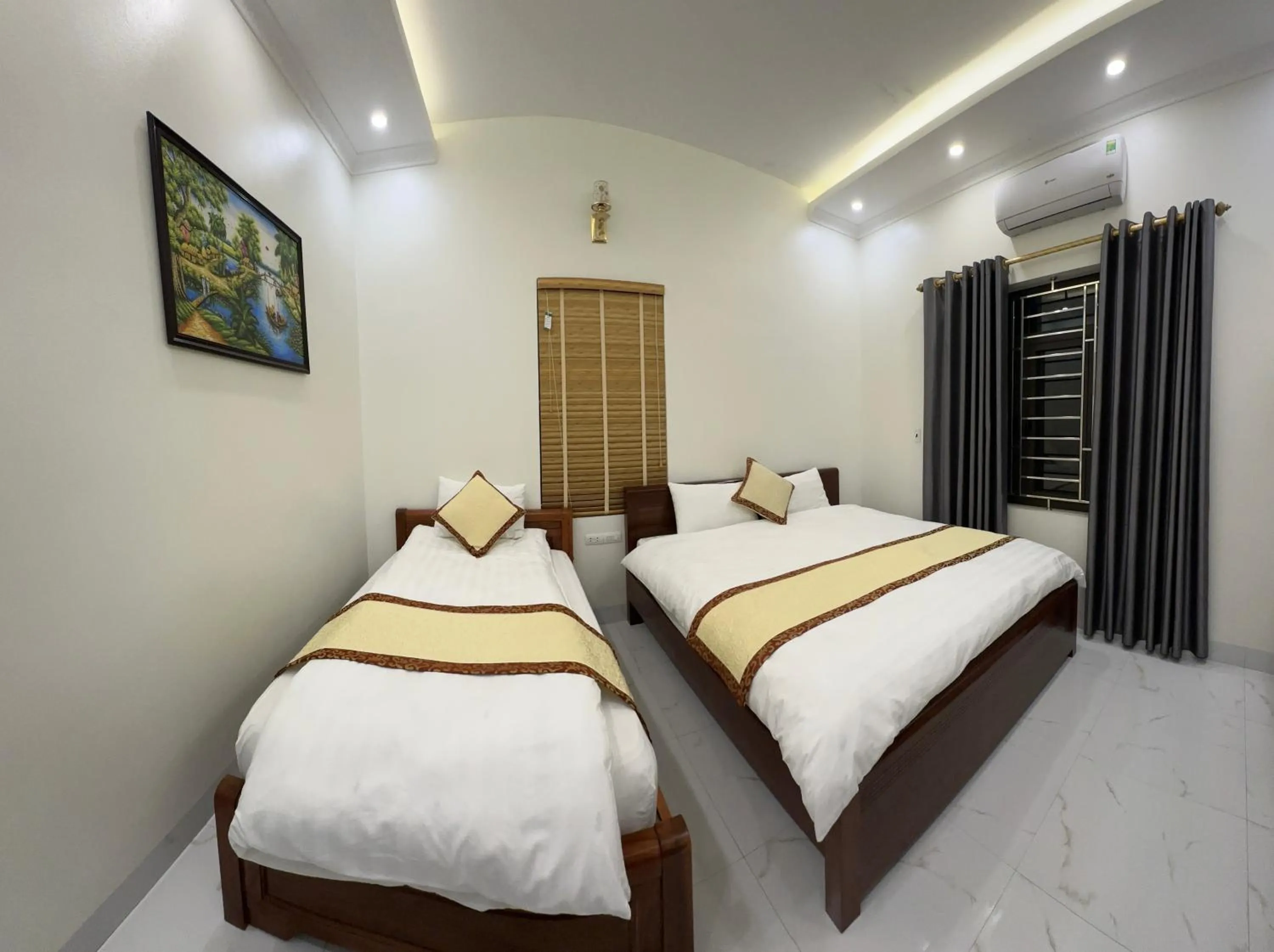 Bed in Hang Mua Sunrise Homestay