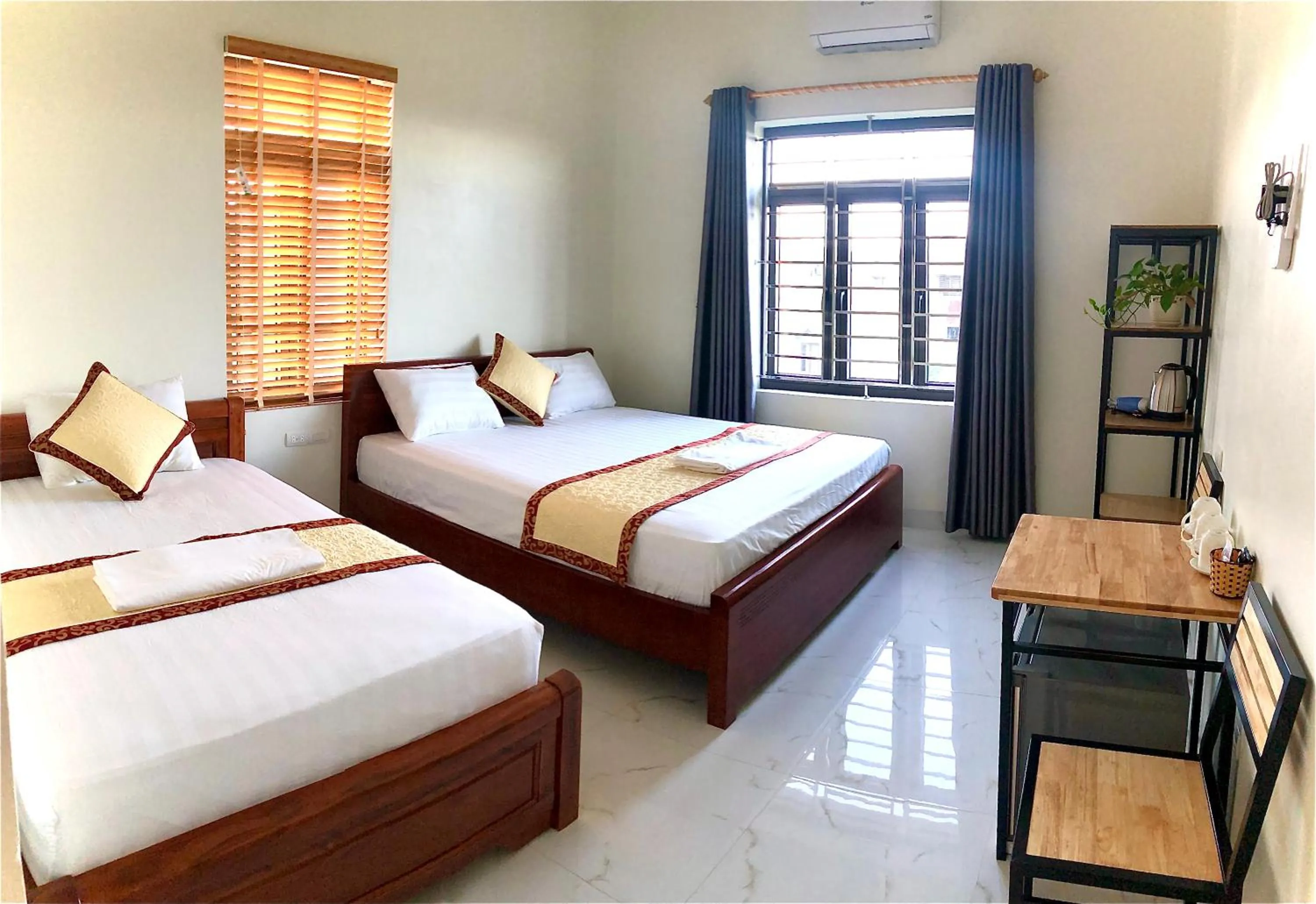 Bed in Hang Mua Sunrise Homestay