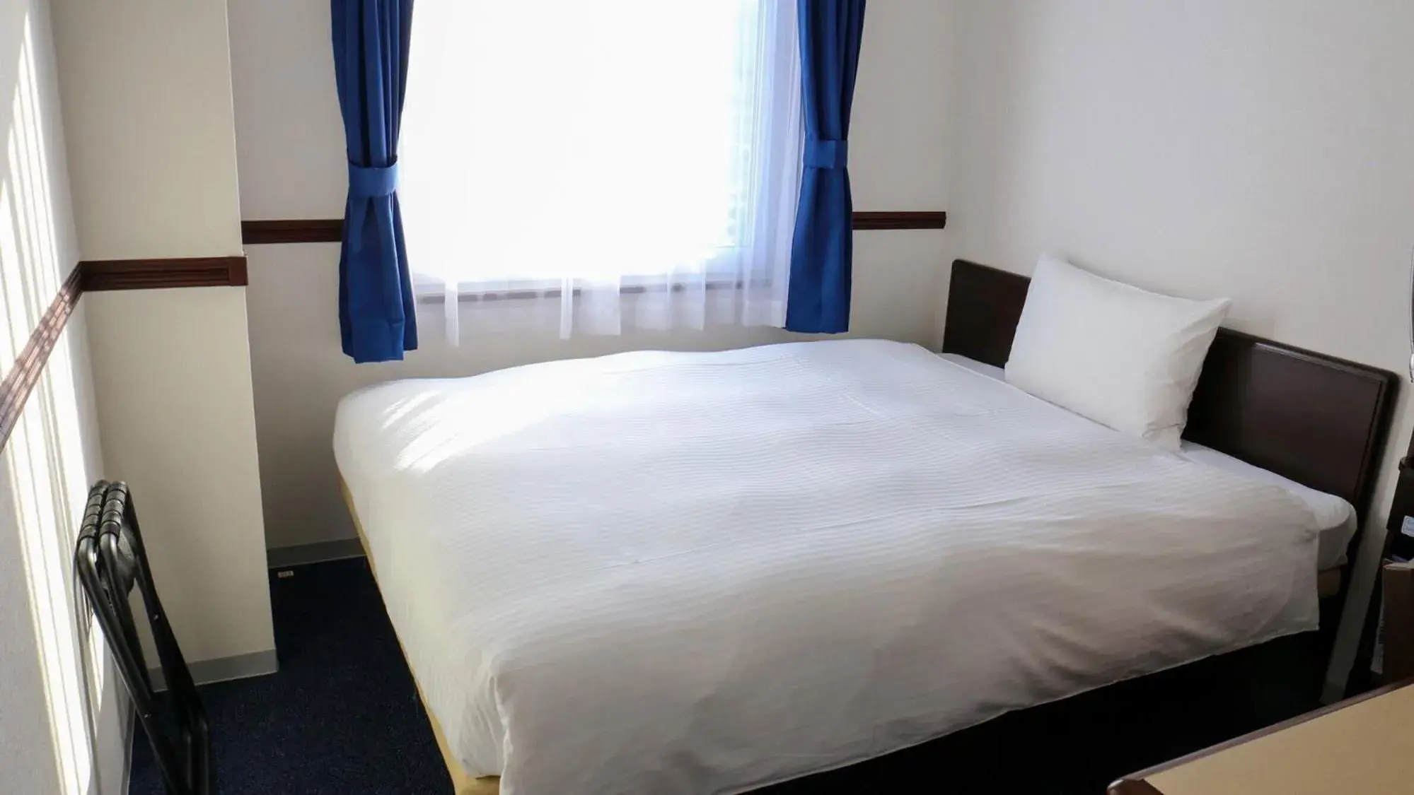 Double Room for Single Use - Smoking in Toyoko Inn Shin-osaka Higashi-mikuni Ekimae Double Room for Single Use - Smoking in Toyoko Inn Shin-osaka Higashi-mikuni Ekimae