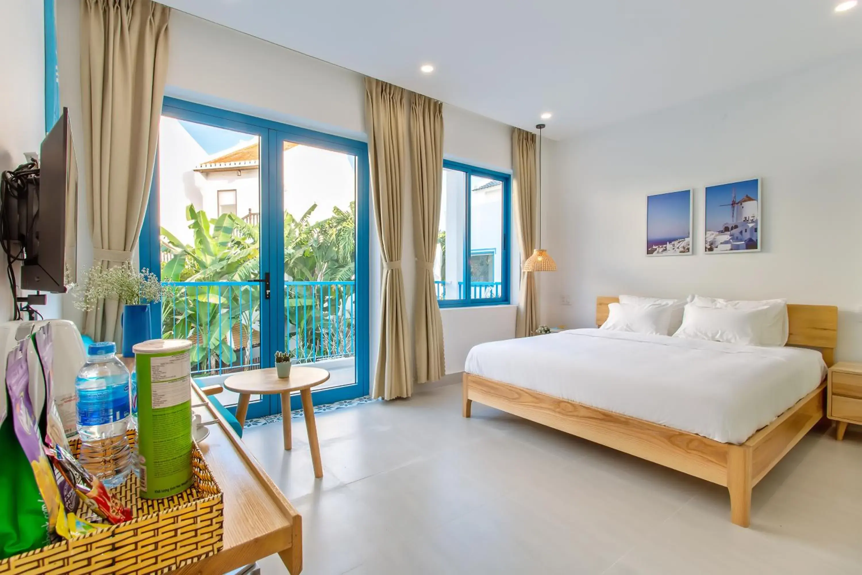 Double Room with Balcony - single occupancy in Santorin HoiAn Villa Double Room with Balcony - single occupancy in Santorin HoiAn Villa