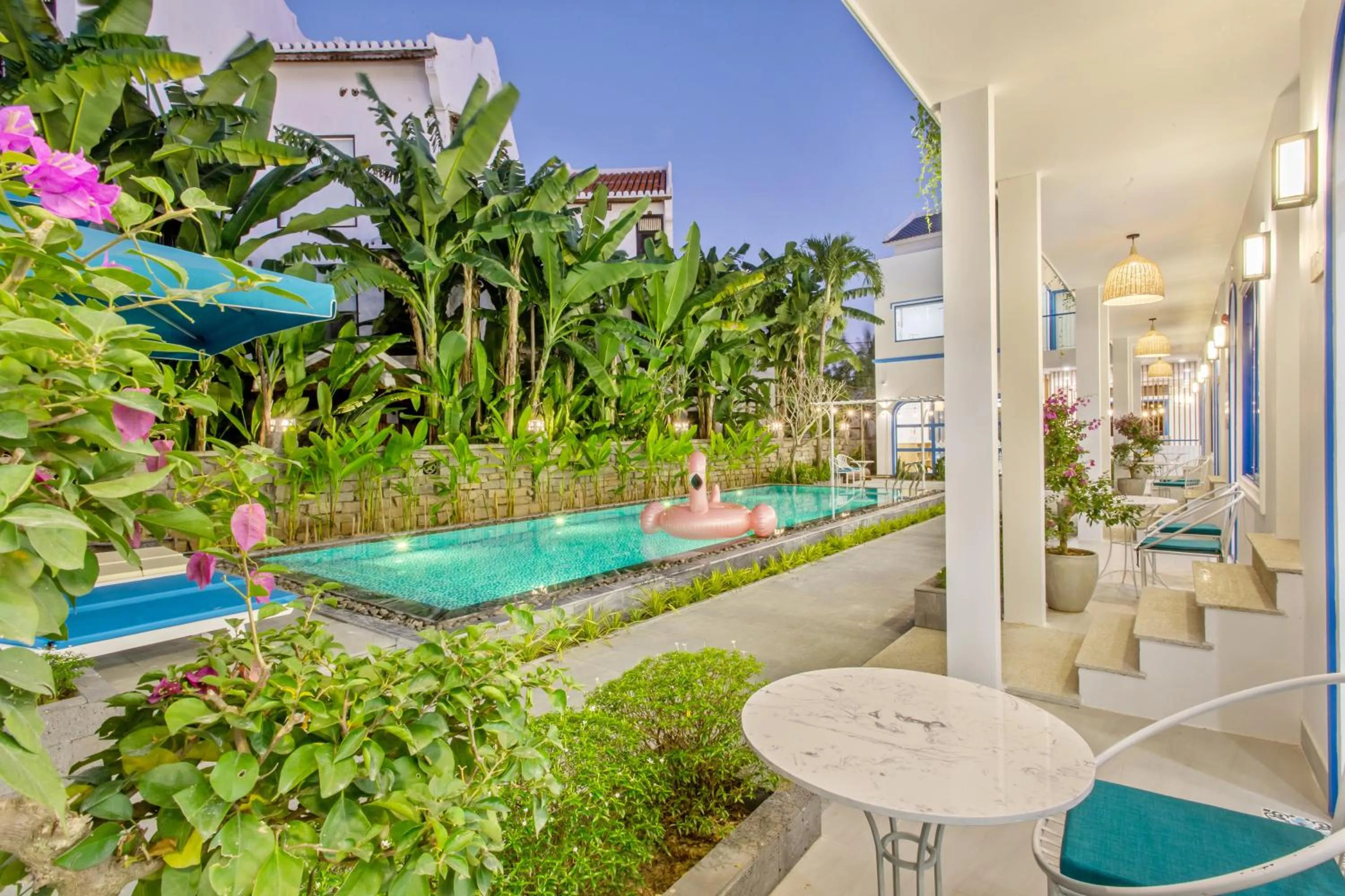 Property building in Santorin HoiAn Villa