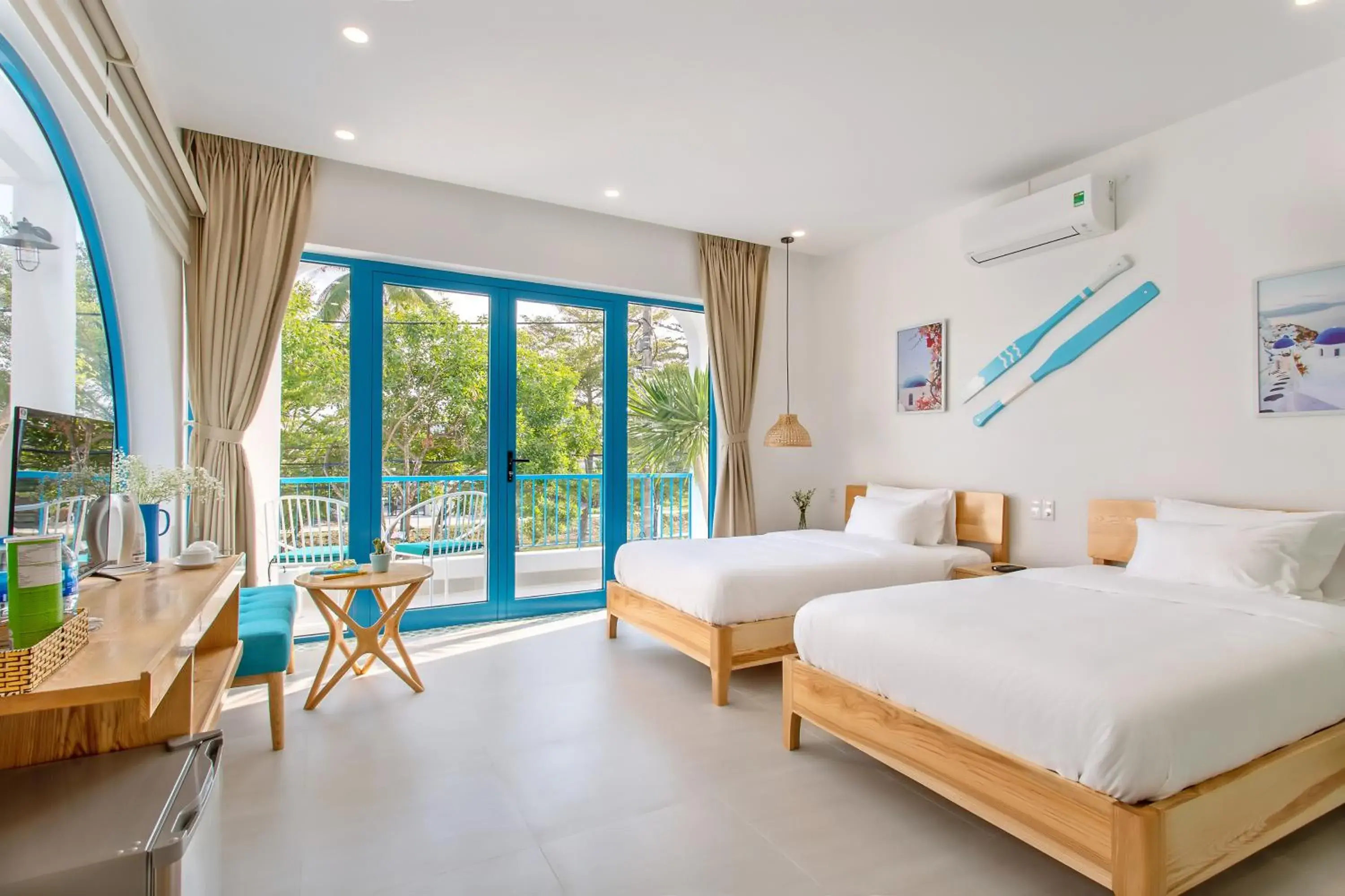 Deluxe Double or Twin Room with City View - single occupancy in Santorin HoiAn Villa Deluxe Double or Twin Room with City View - single occupancy in Santorin HoiAn Villa