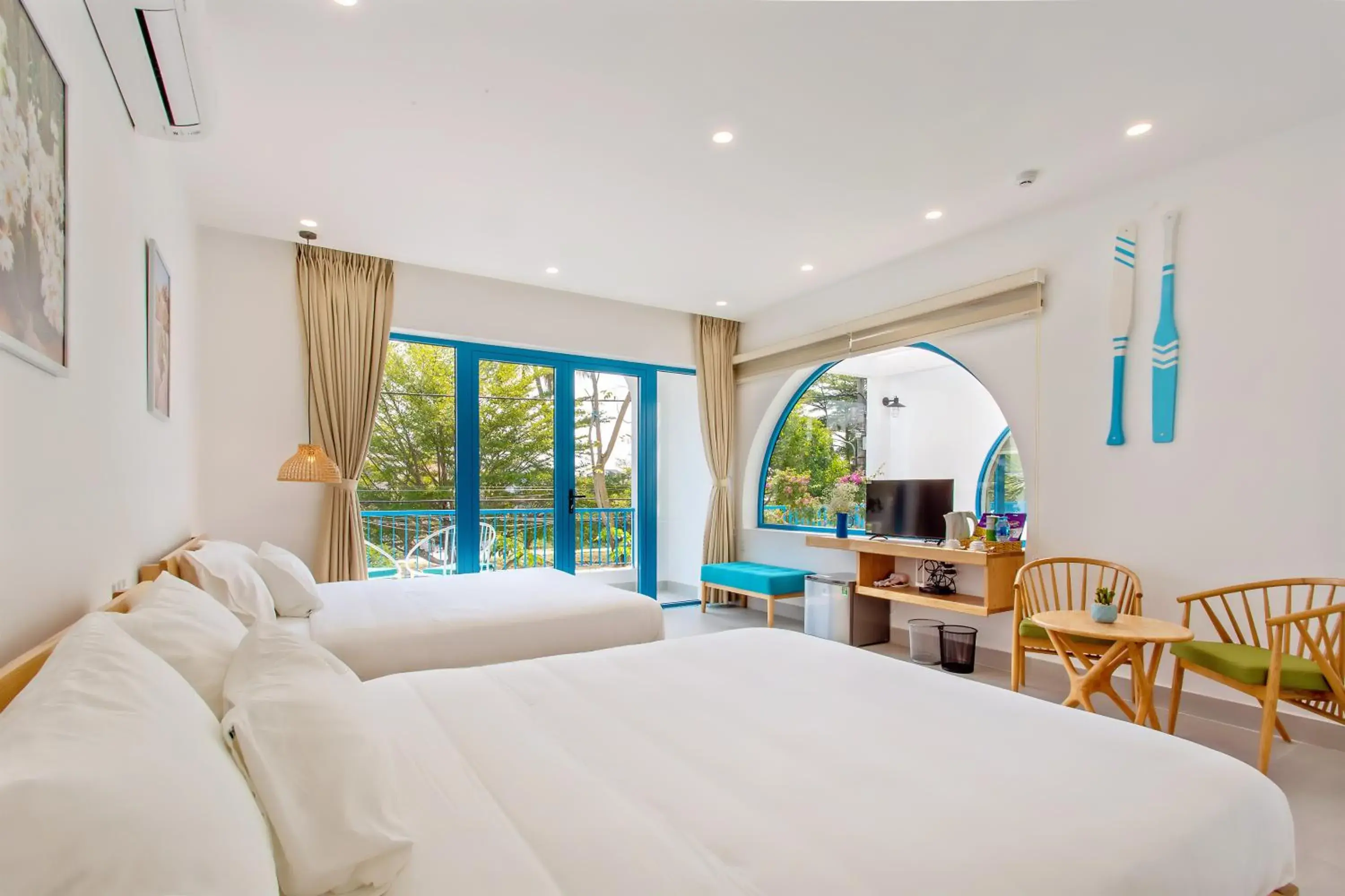 Deluxe Family Suite in Santorin HoiAn Villa Deluxe Family Suite in Santorin HoiAn Villa