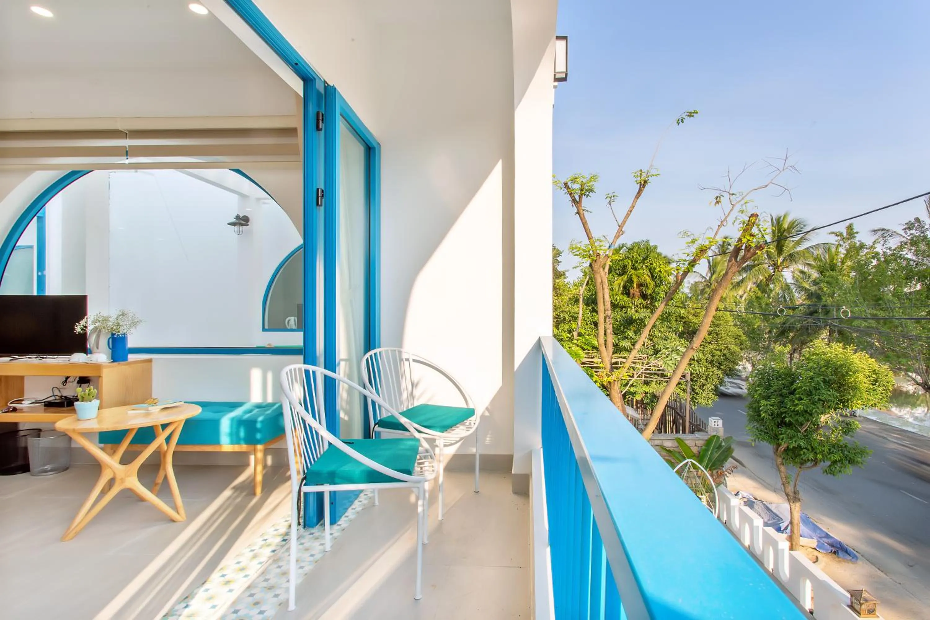 Santorin HoiAn Villa