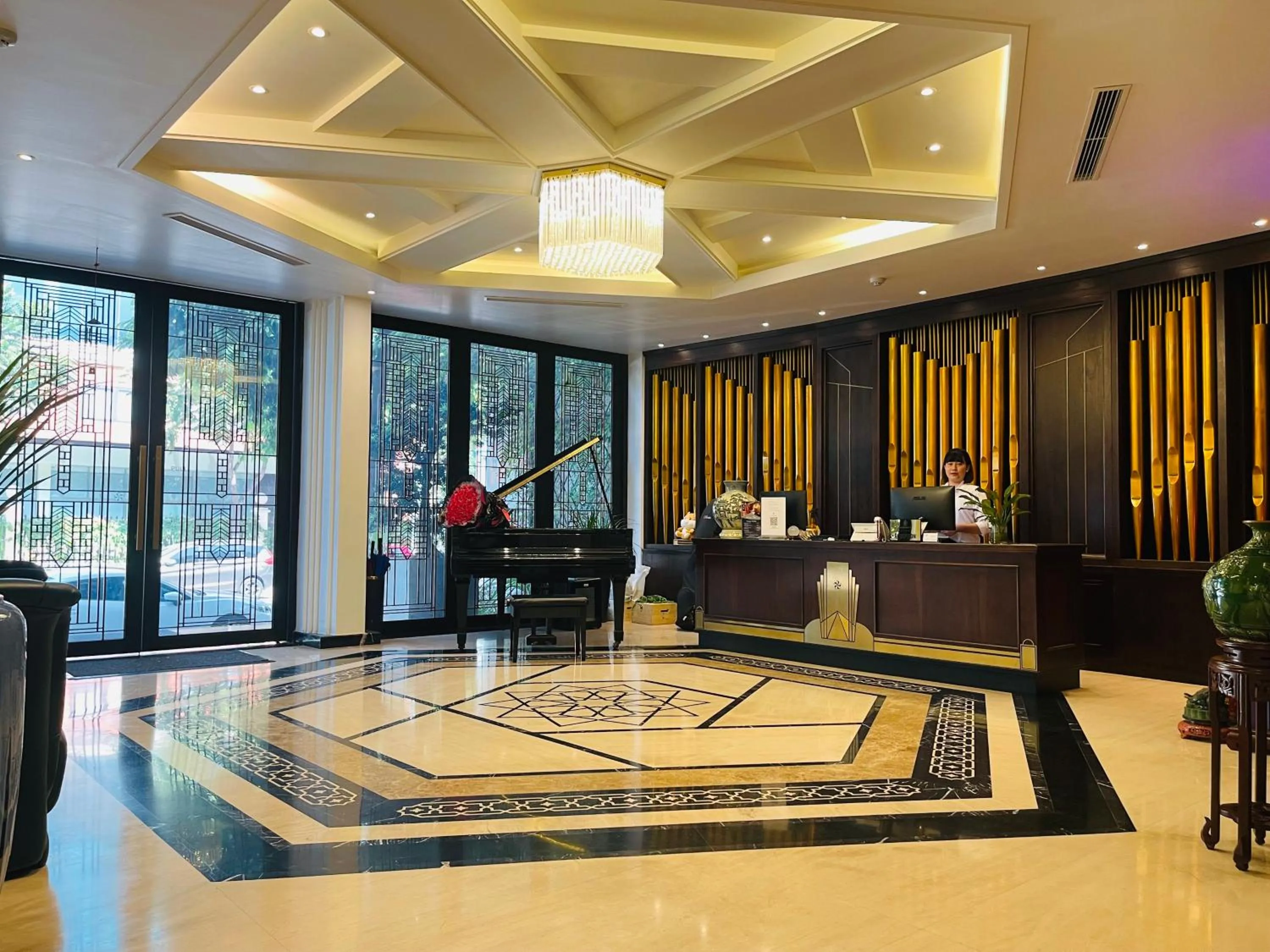 Lobby or reception in Hotel du Monde Art