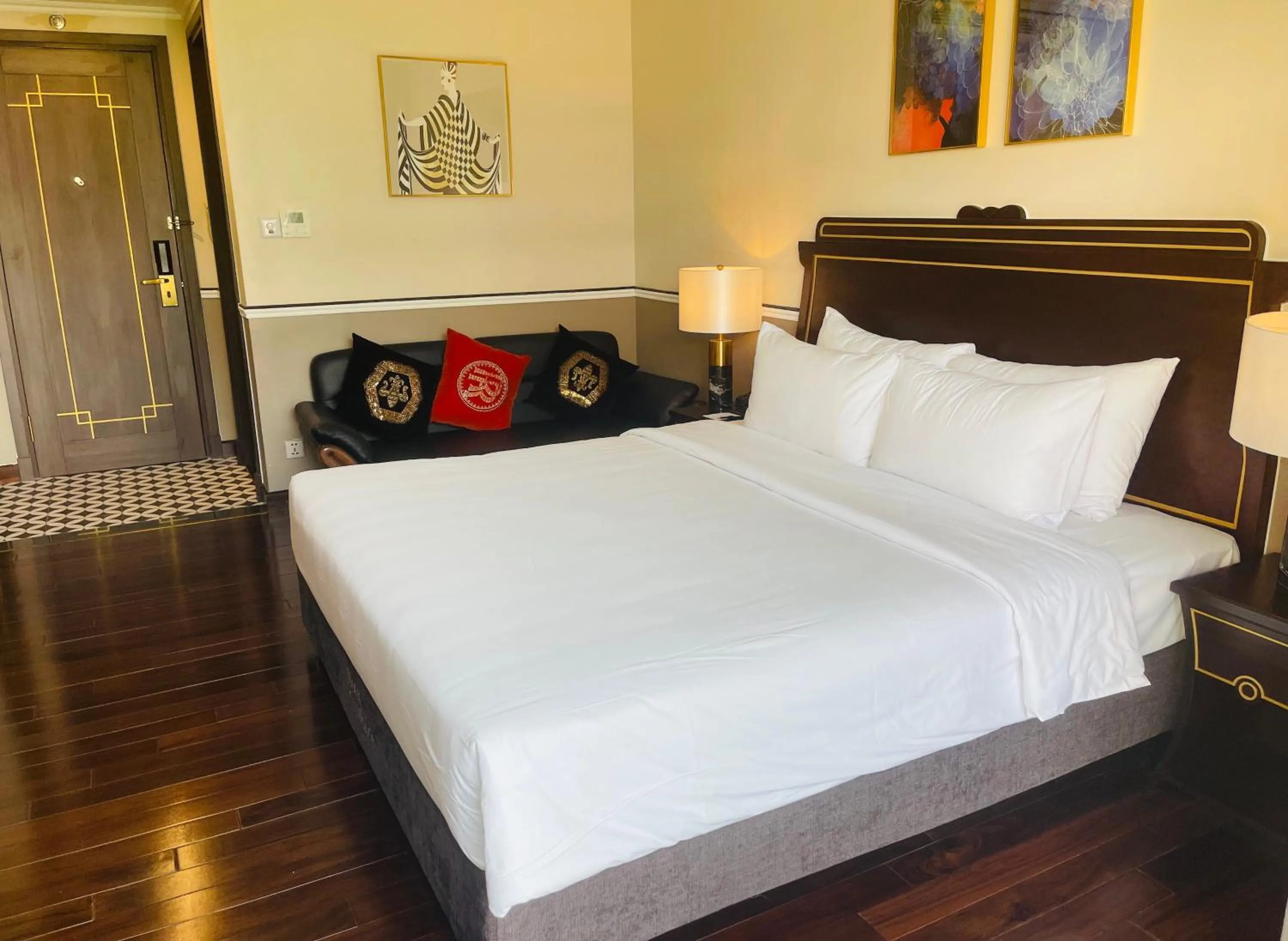 Bedroom, Bed in Hotel du Monde Art