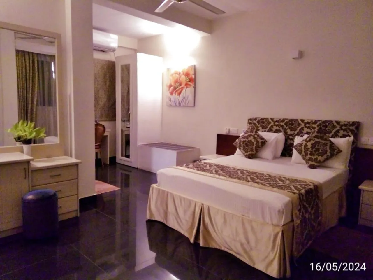 Bed in Nilakma Lagoon