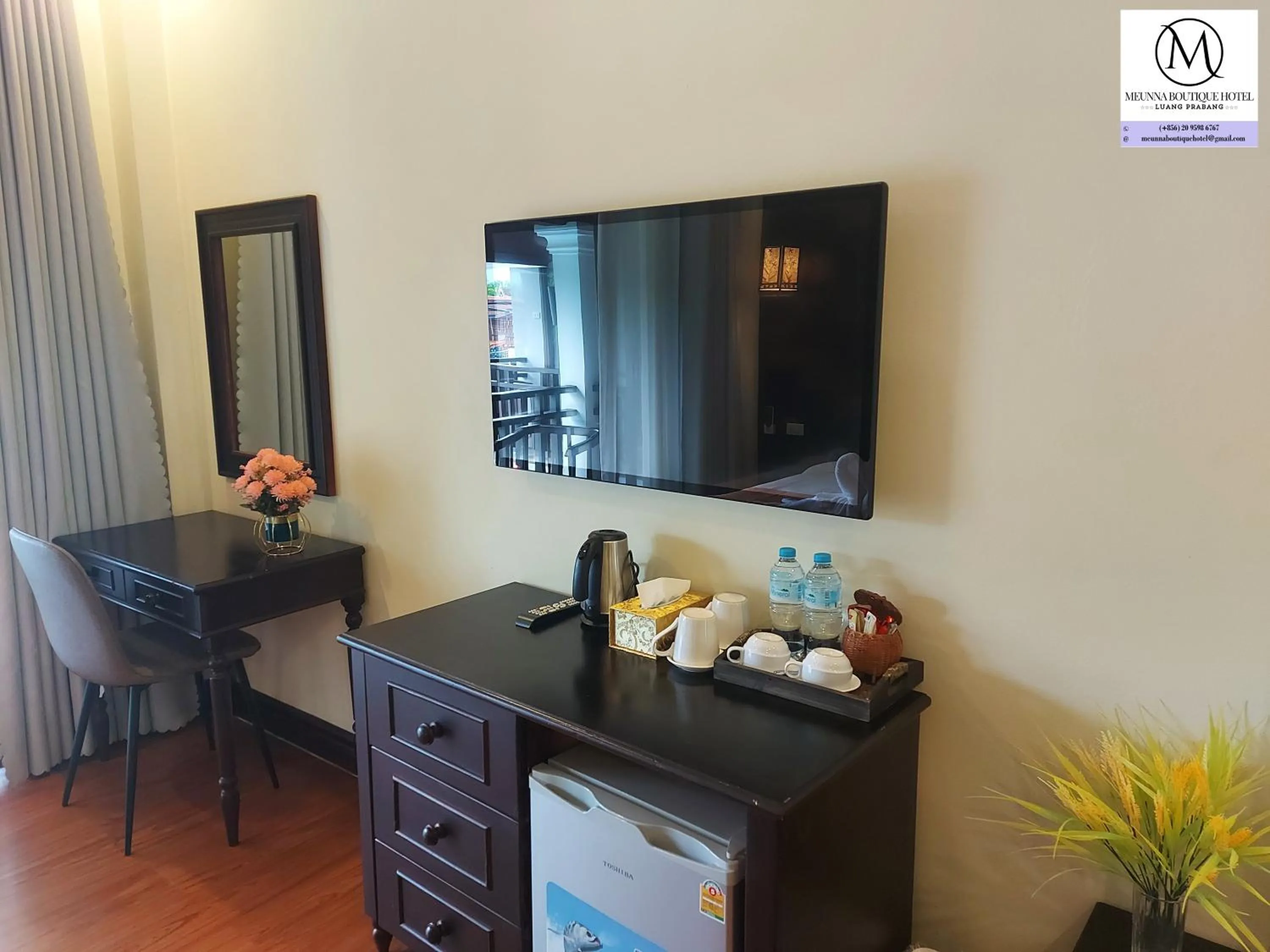 TV and multimedia in Meunna Boutique Hotel