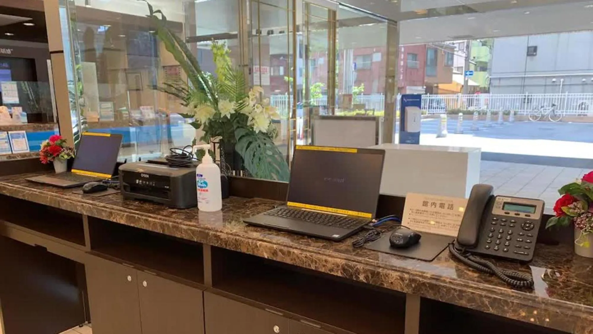 Lobby or reception in Toyoko Inn Osaka Tenjinbashi-suji Rokuchome