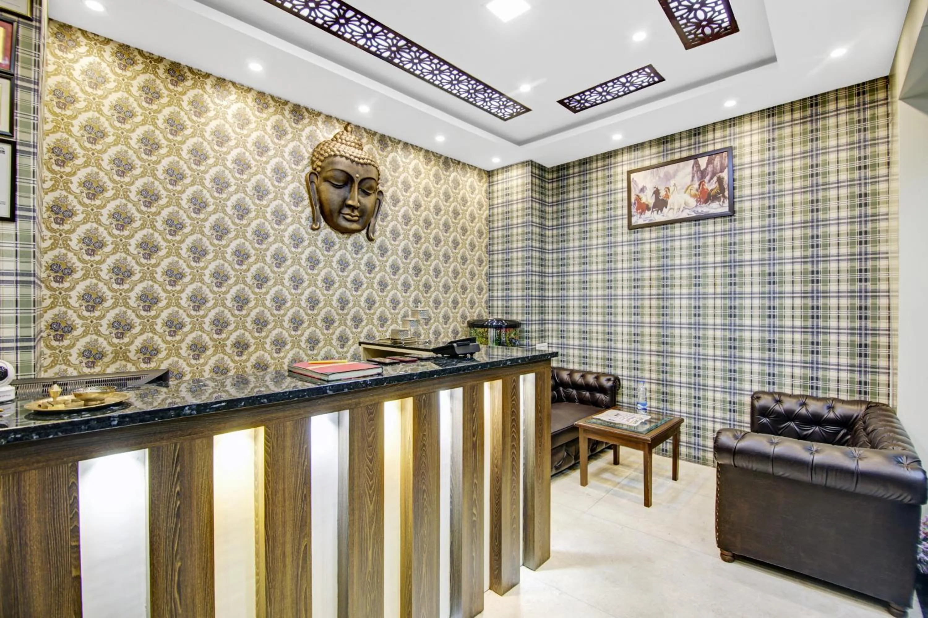 Hotel Crosswinds West