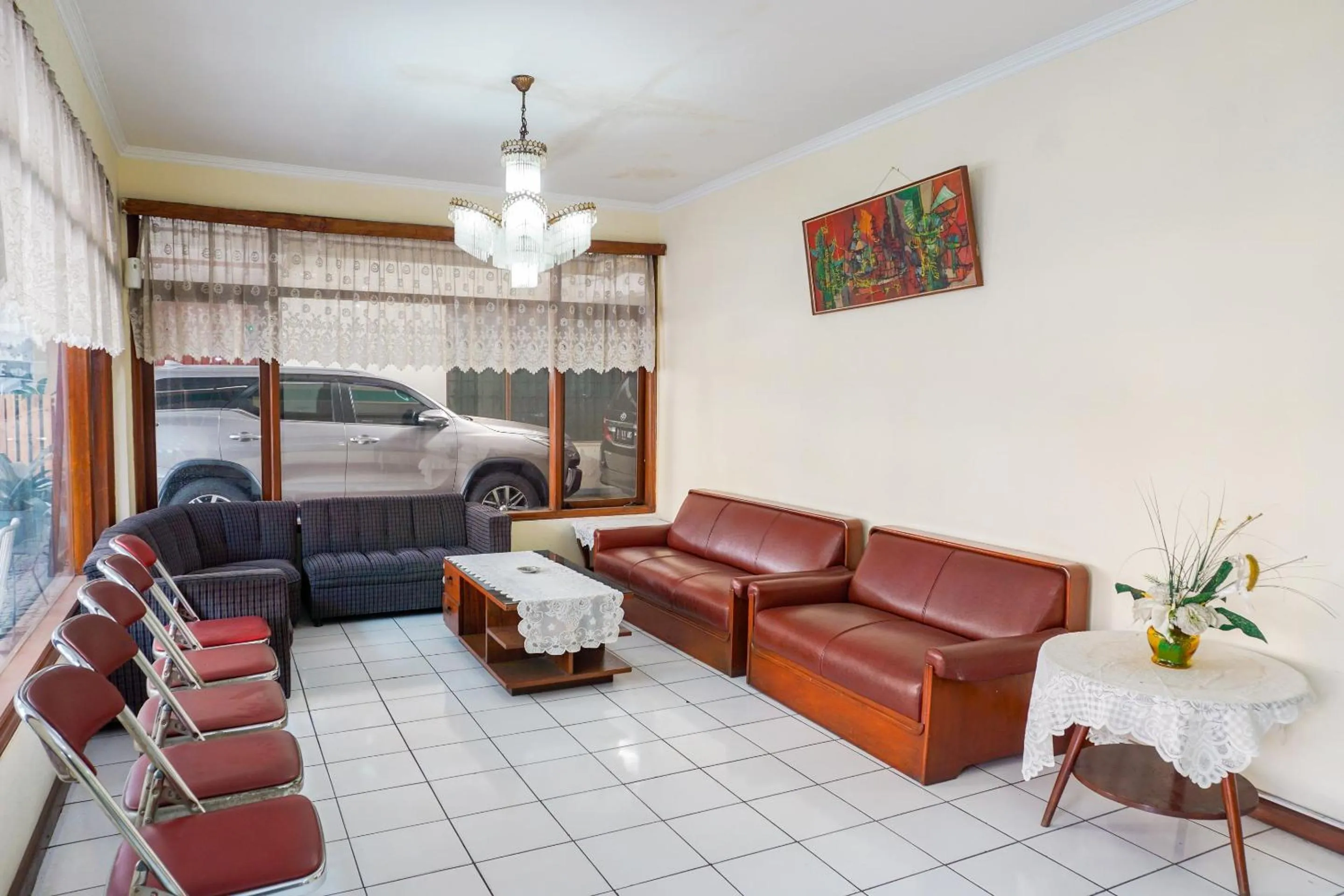 Lobby or reception in Hotel O Kebon Jeruk Near Gedung Sate Formerly Kurnia Hotel