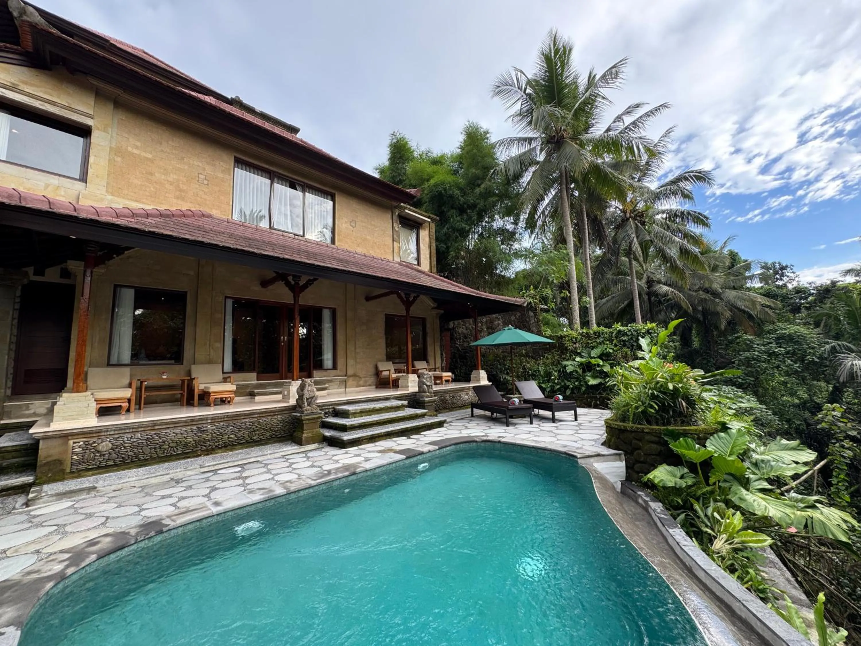 Property building in Sakti Garden Resort & Spa