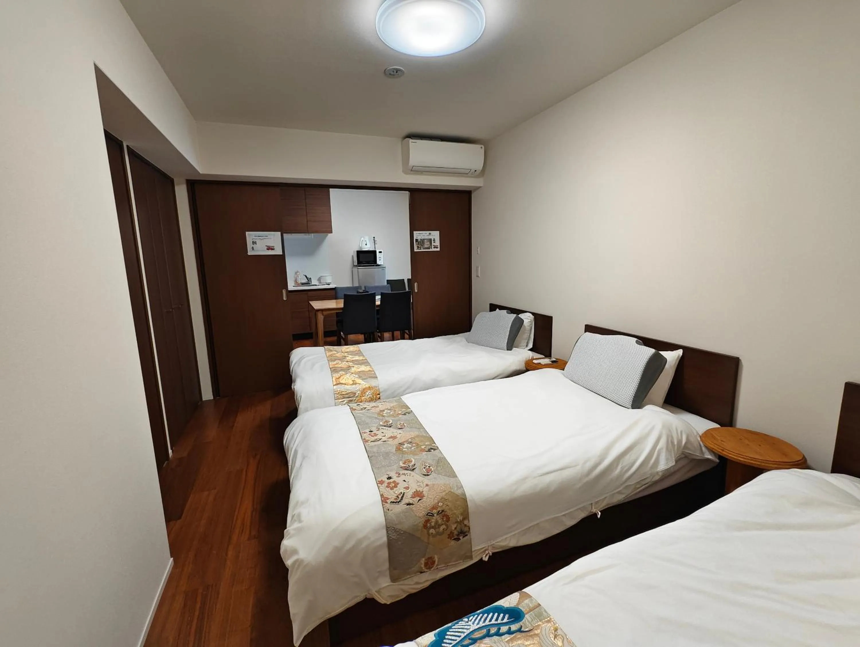 Bed in Shin-Imamiya Grand F