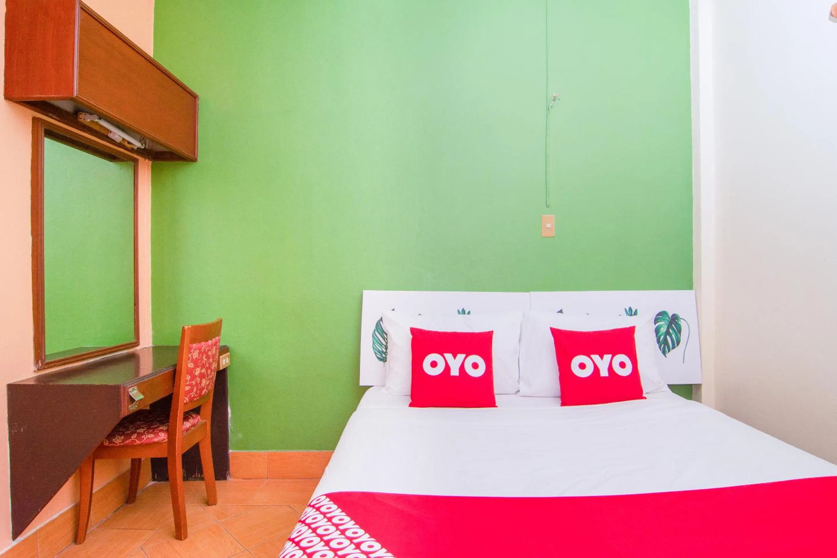 Bedroom, Bed in OYO 534 Phasuk Hotel