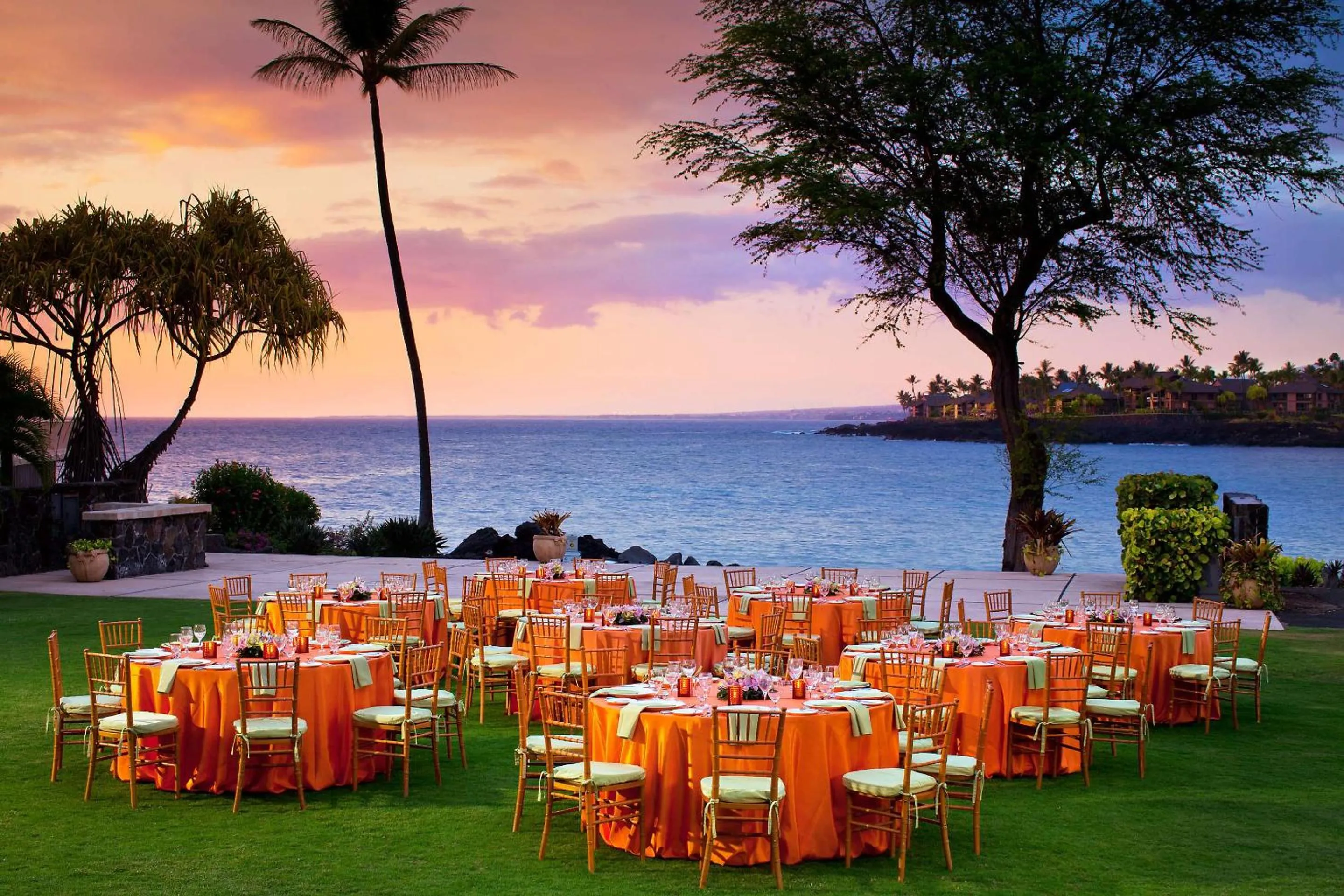 wedding in OUTRIGGER Kona Resort and Spa