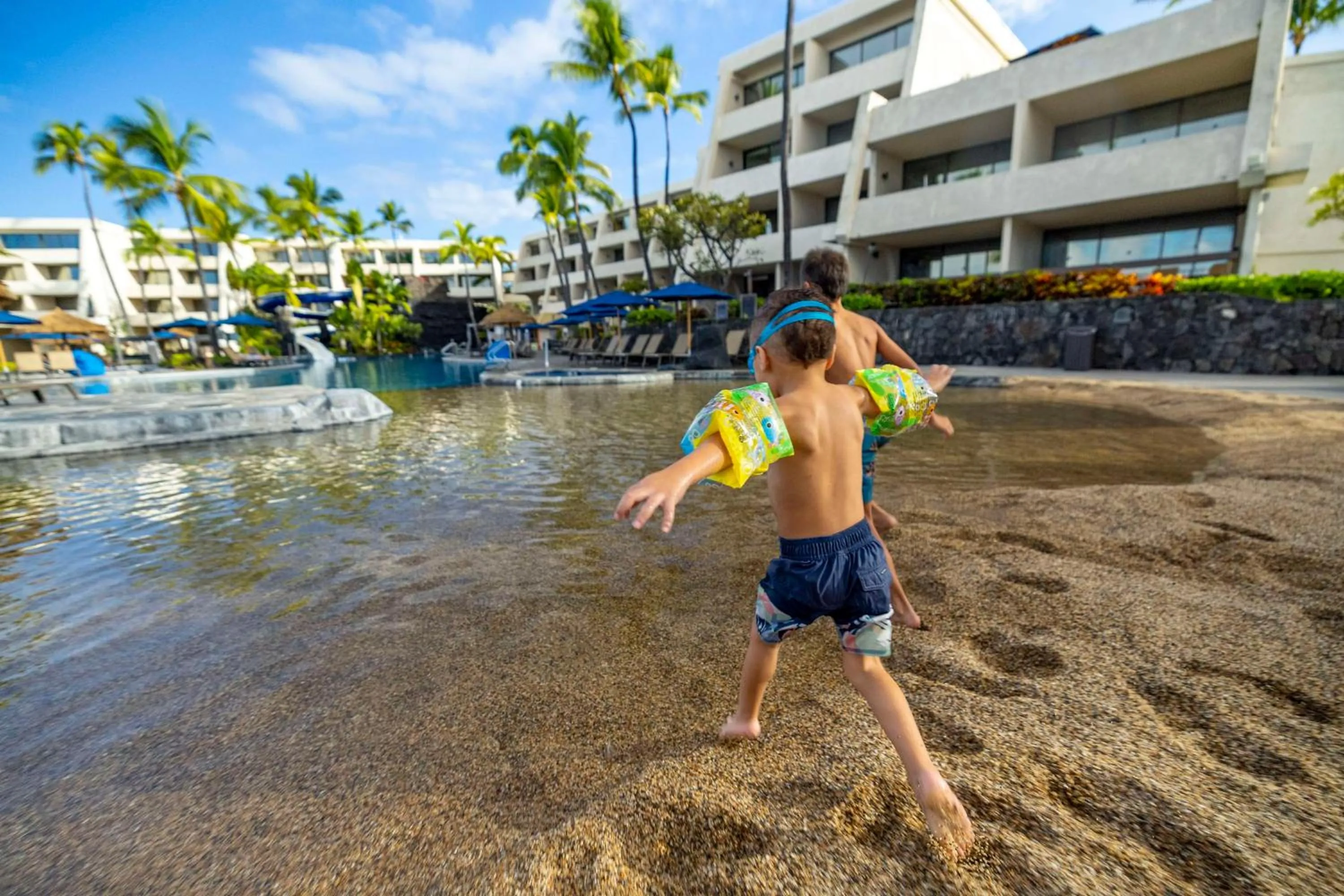 Pool view in OUTRIGGER Kona Resort and Spa