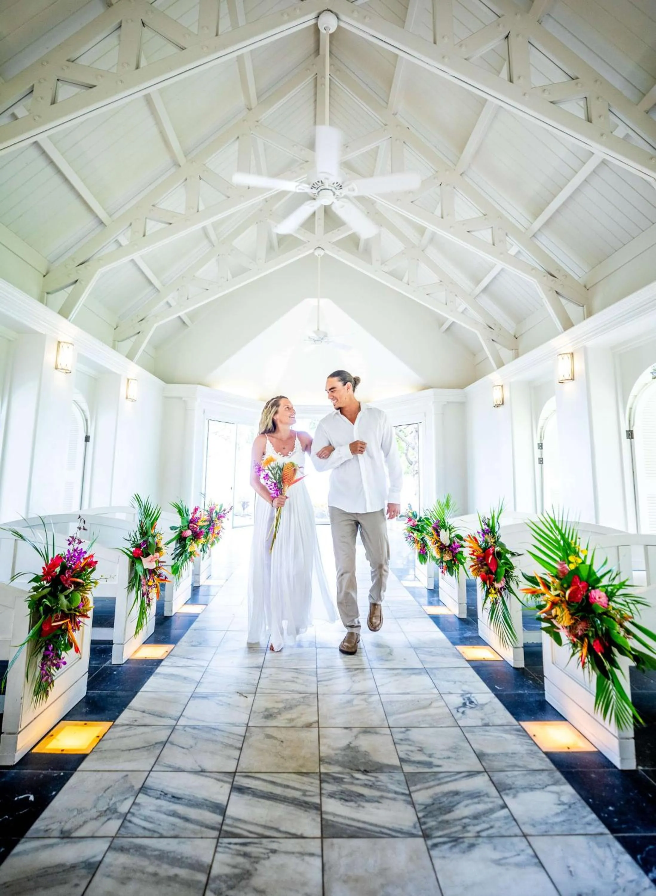 wedding in OUTRIGGER Kona Resort and Spa