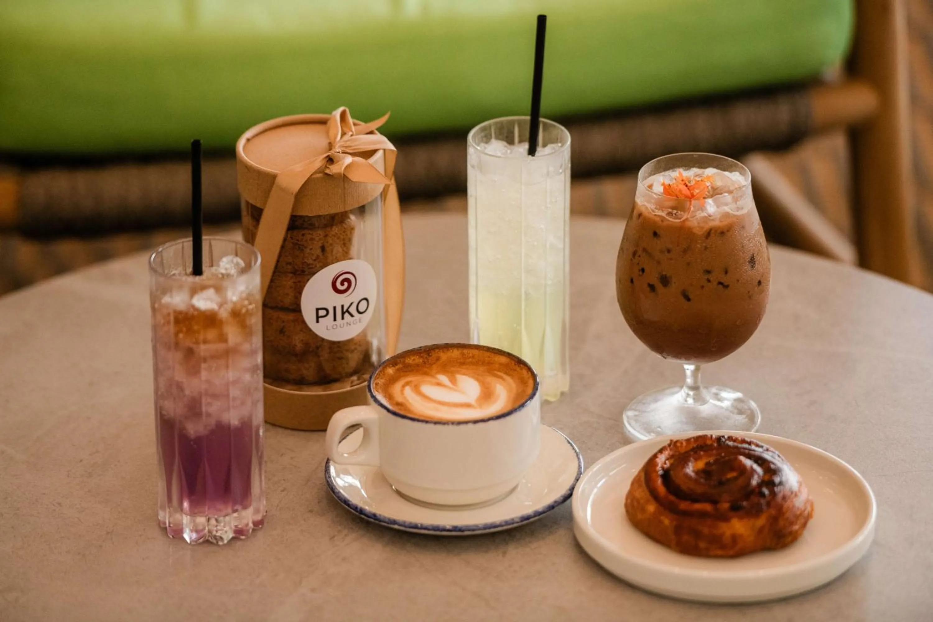 Restaurant/places to eat in OUTRIGGER Kona Resort and Spa