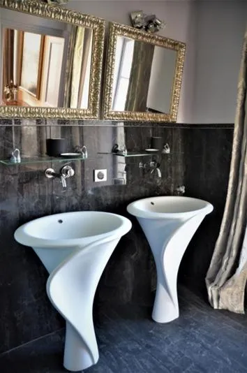 Bathroom in Chateau du Bec du Gave