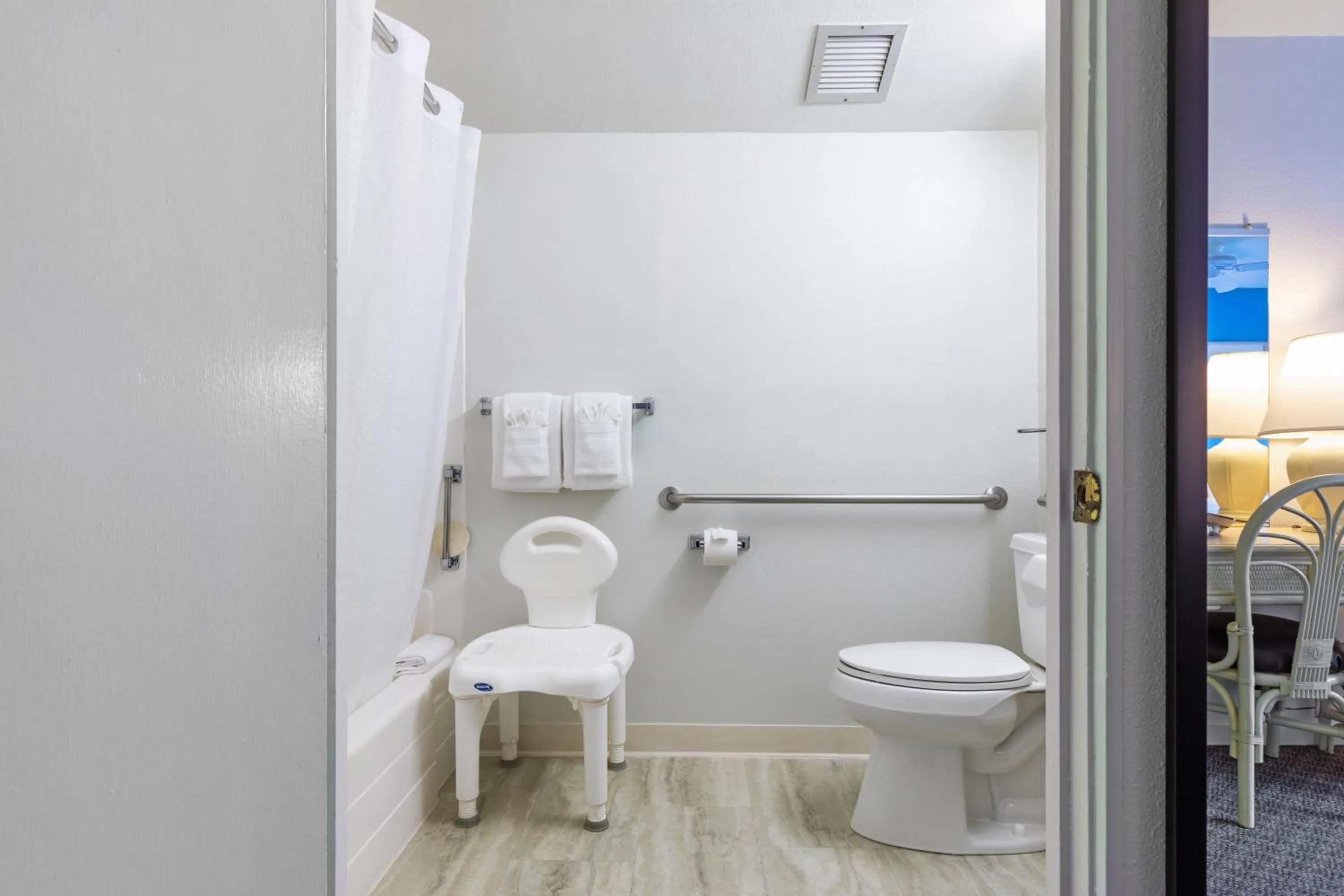 Bathroom in Maui Seaside Hotel