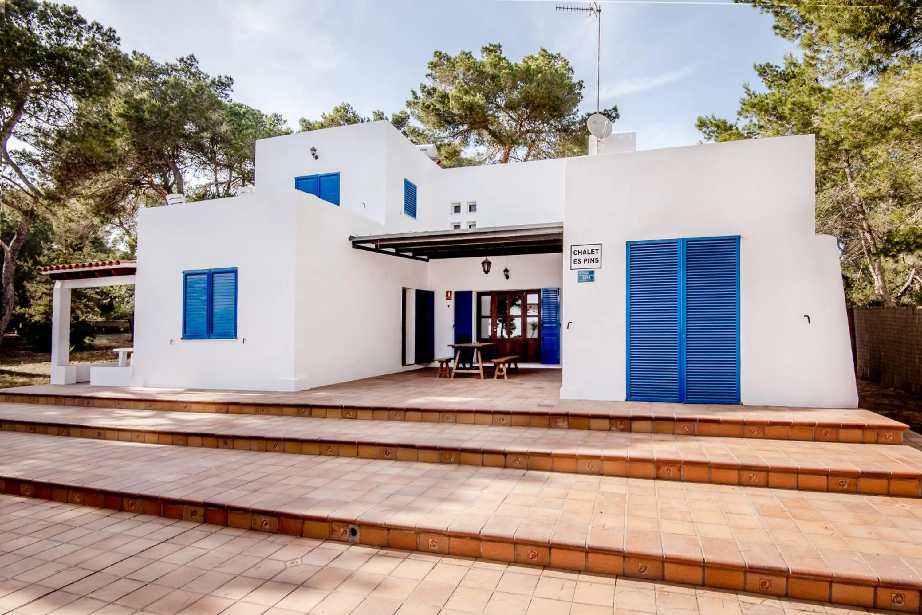 Patio in Bungalows Es Pins - Emar Hotels