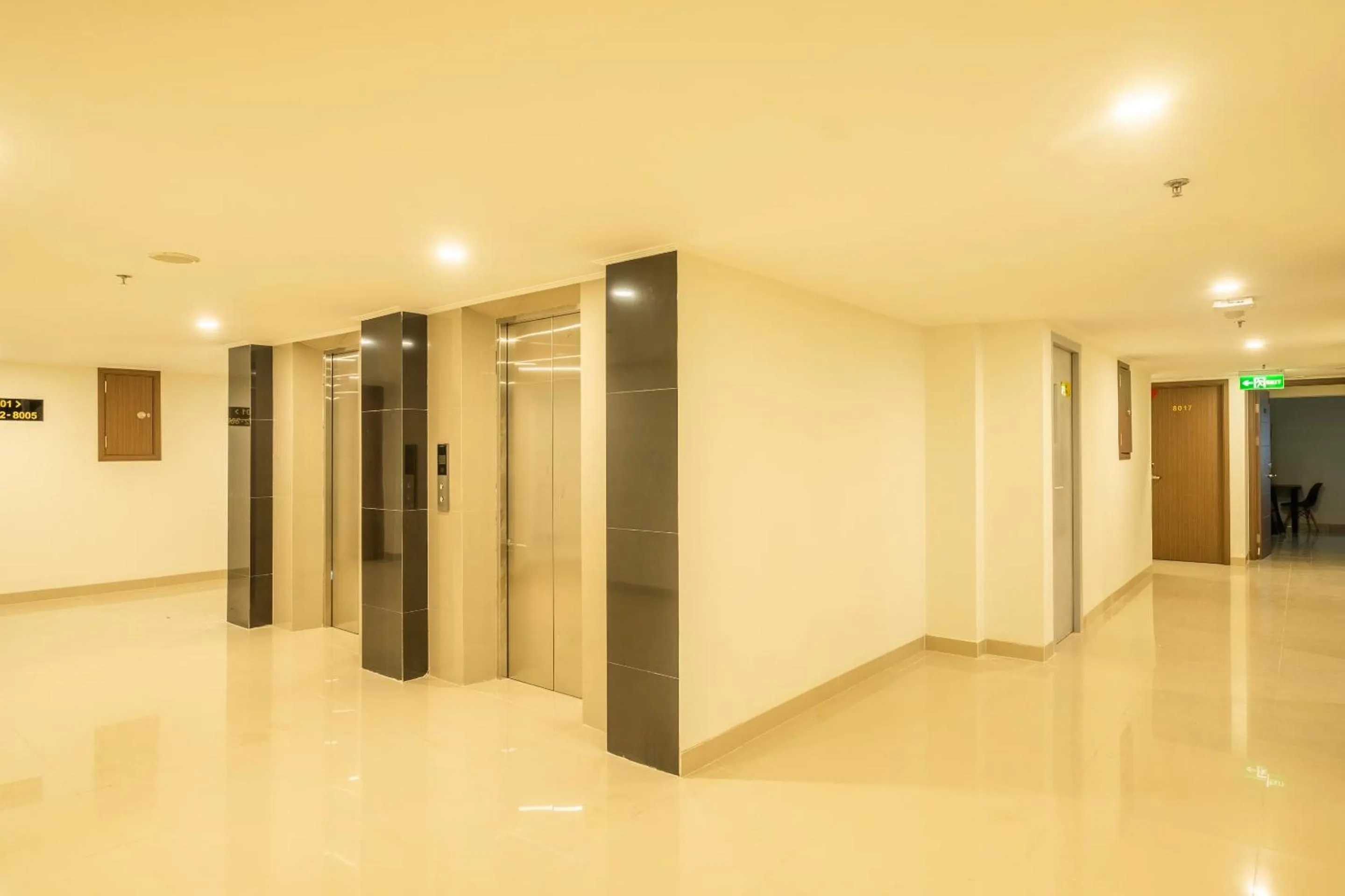 Lobby or reception in Collection O Hotel Pasar Baru Heritage