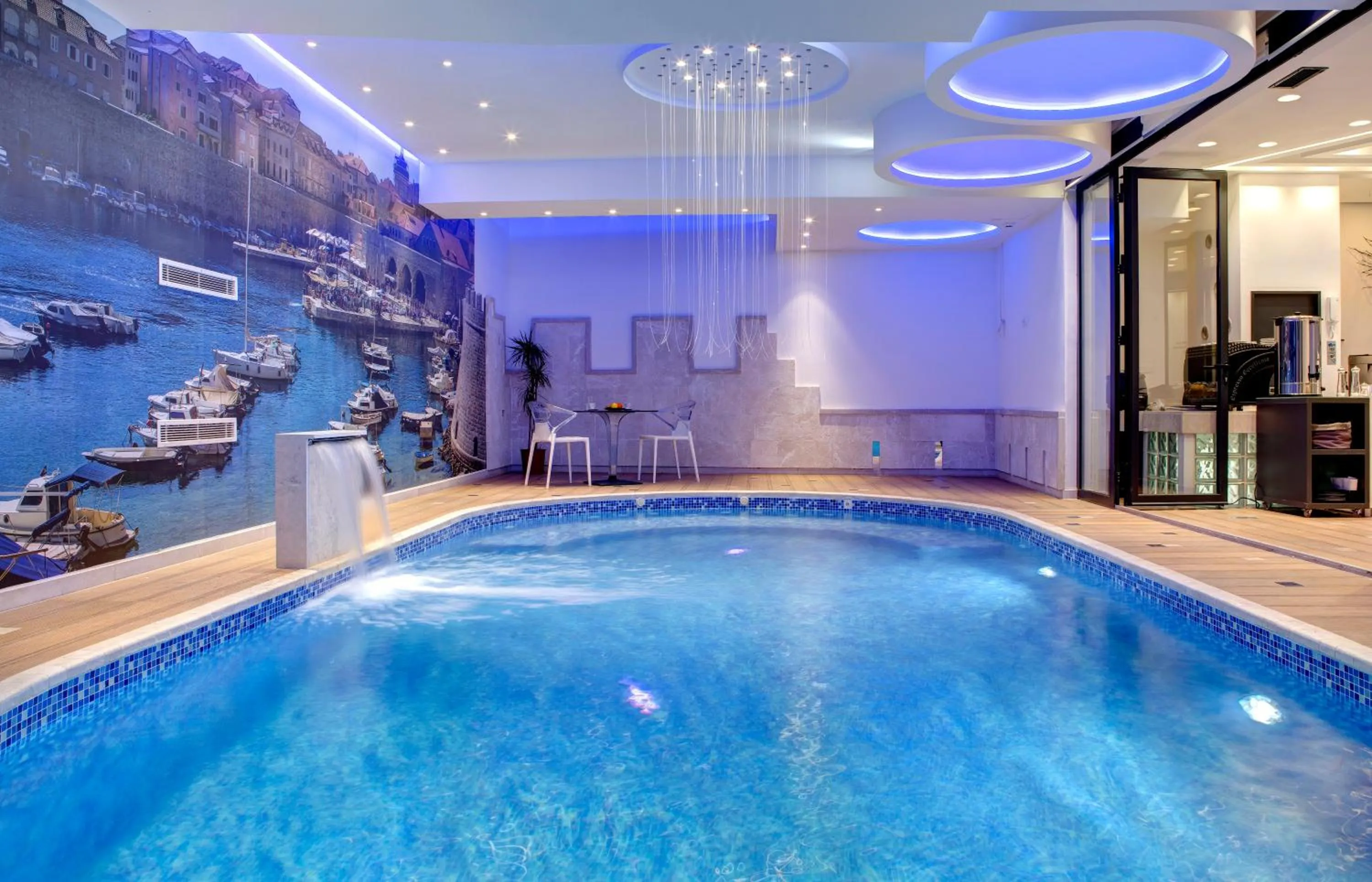 Diamond Rain Boutique Hotel