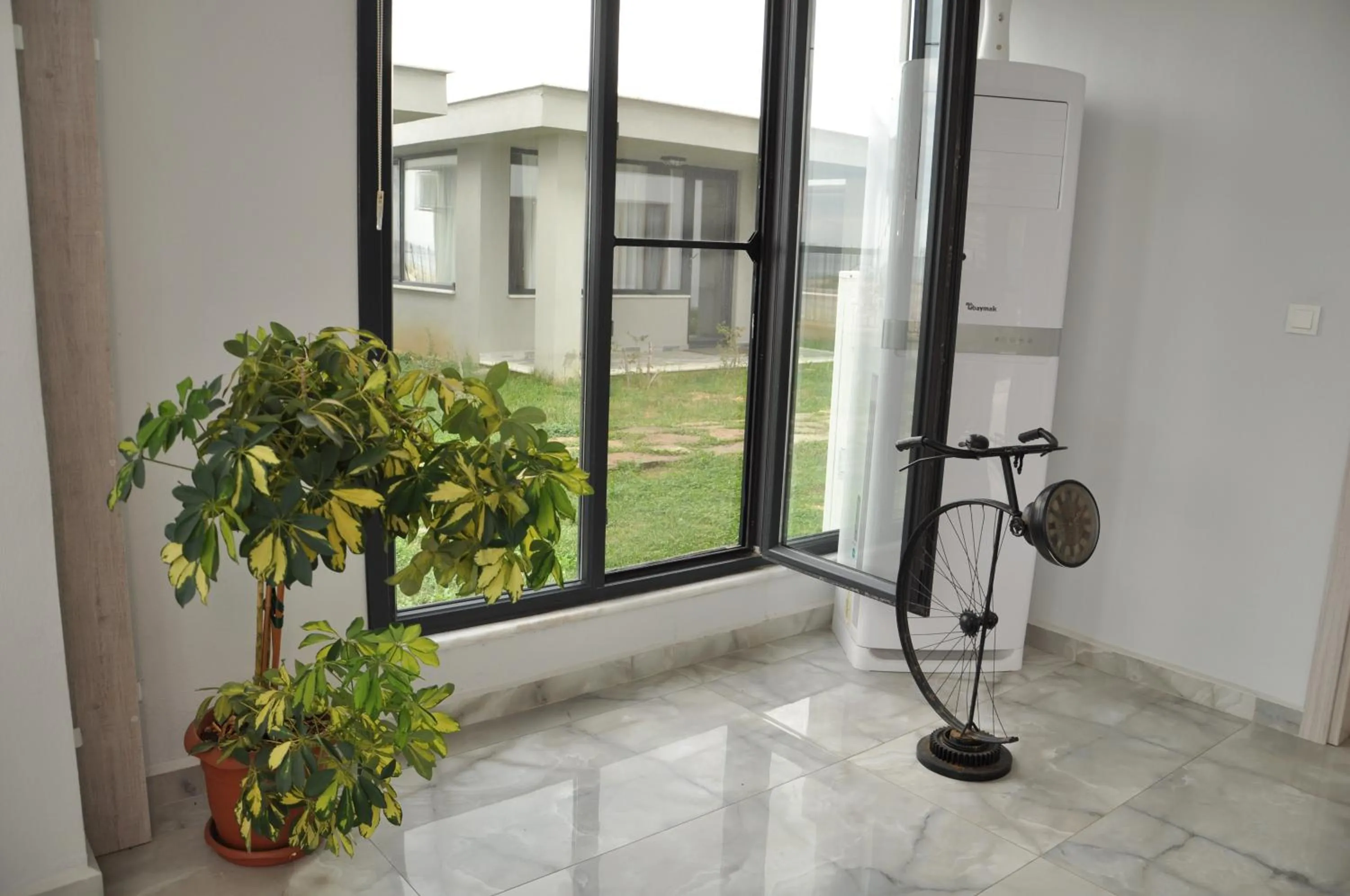 Garden in Yalıköy Deniz Otel Istanbul