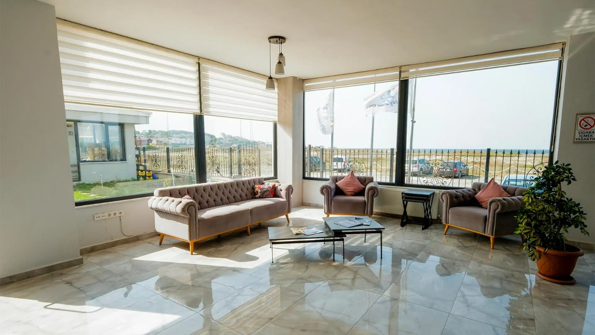 Lobby or reception in Yalıköy Deniz Otel Istanbul