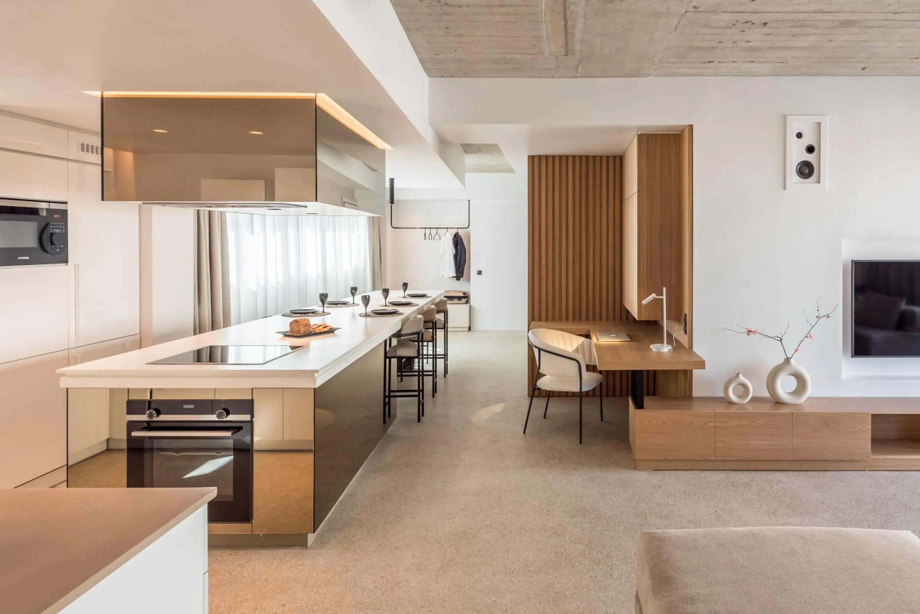 Photo of the whole room in Urban Suites