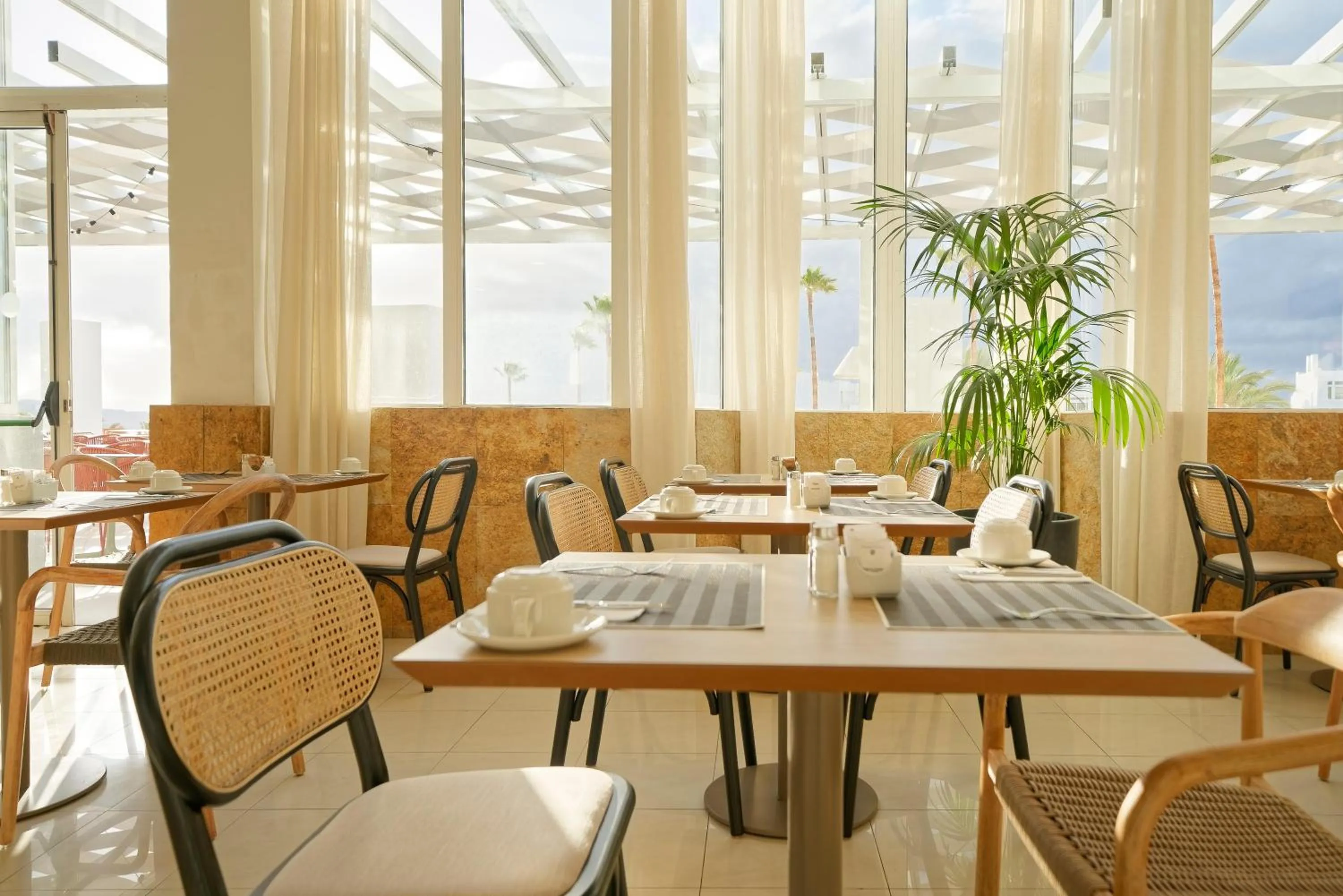 Restaurant/places to eat in Labranda Golden Beach