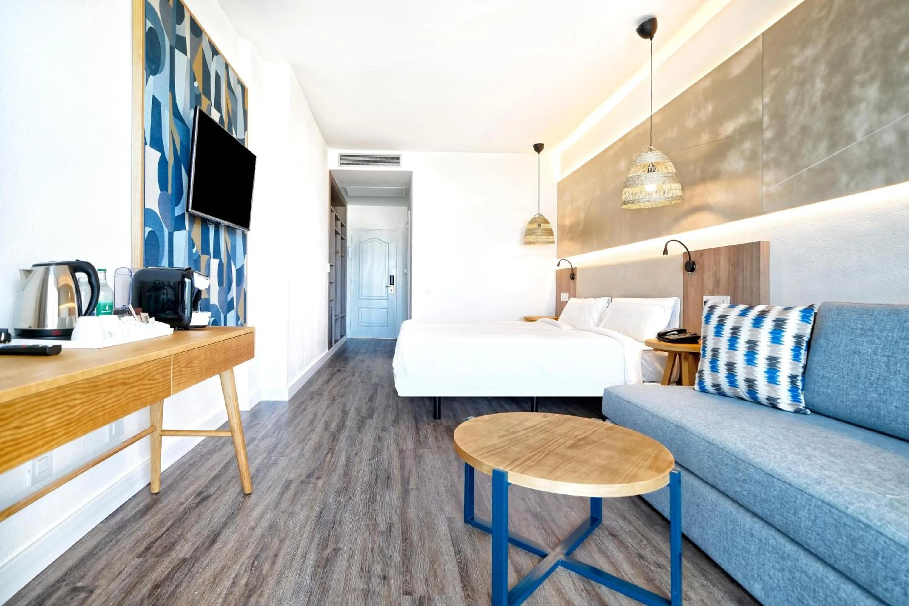 Photo of the whole room, Bed in Labranda Golden Beach